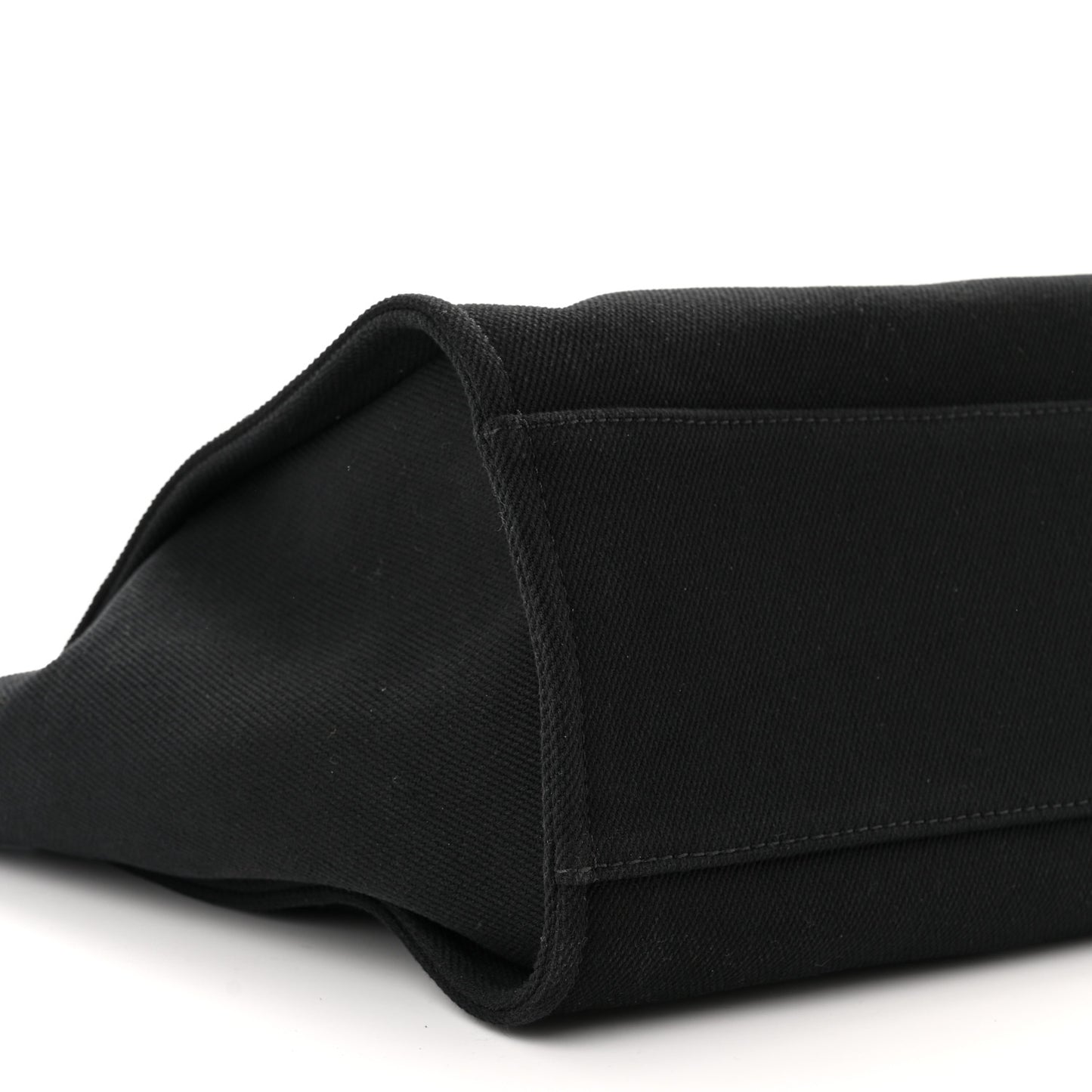 Canvas Pearl Medium Deauville Tote Black