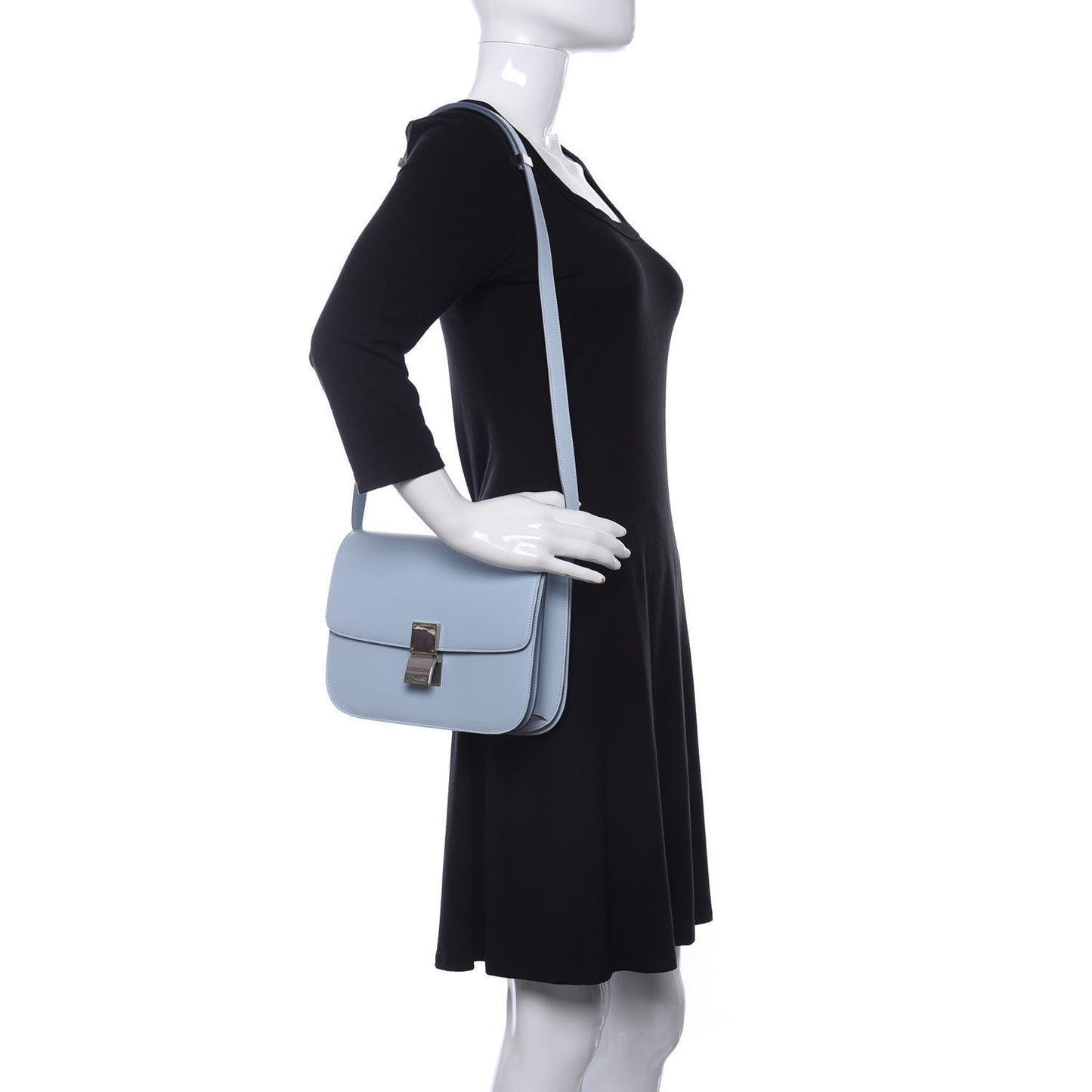 Box Calfskin Medium Classic Box Pale Blue