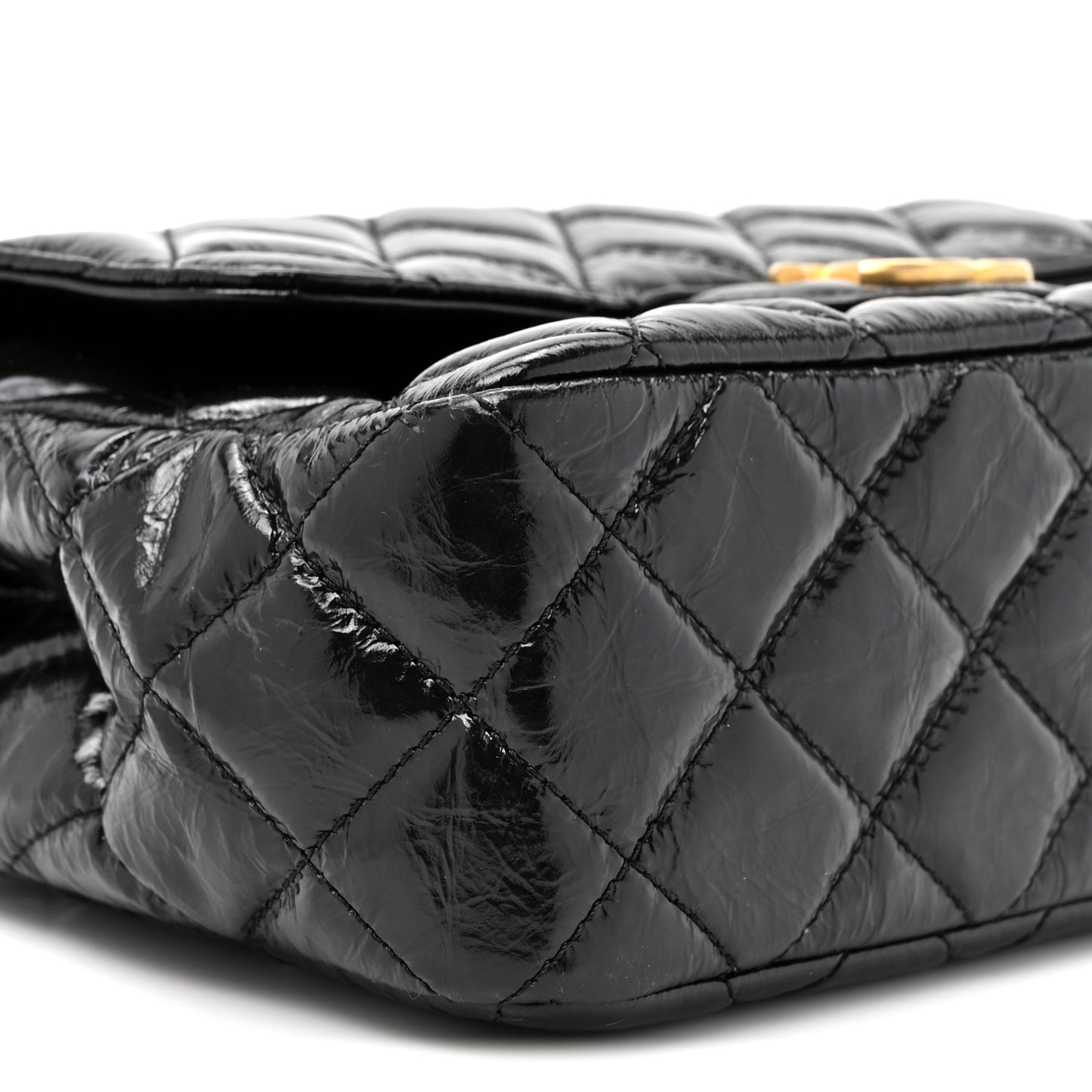 Shiny Crumpled Calfskin Quilted Wavy CC Hobo Black