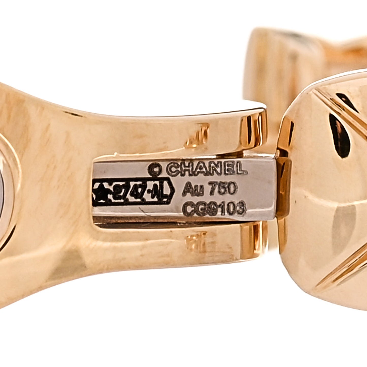 18K Yellow Gold Coco Crush Earrings