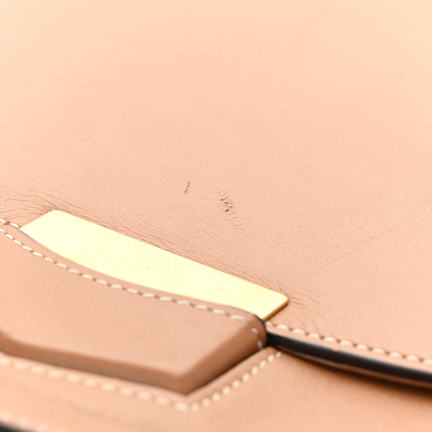 Supersoft Calfskin Medium Trotteur Caramel