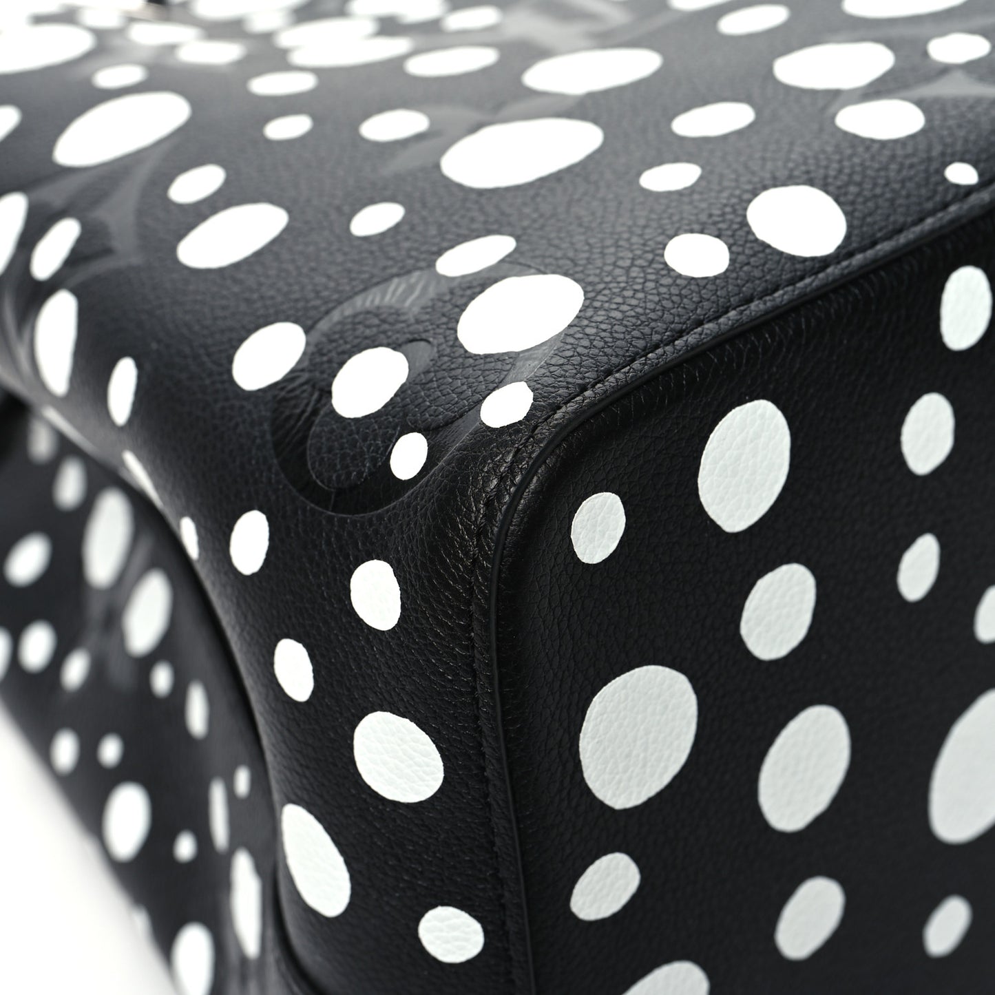 LV X YK Empreinte Neonoe MM Black White
