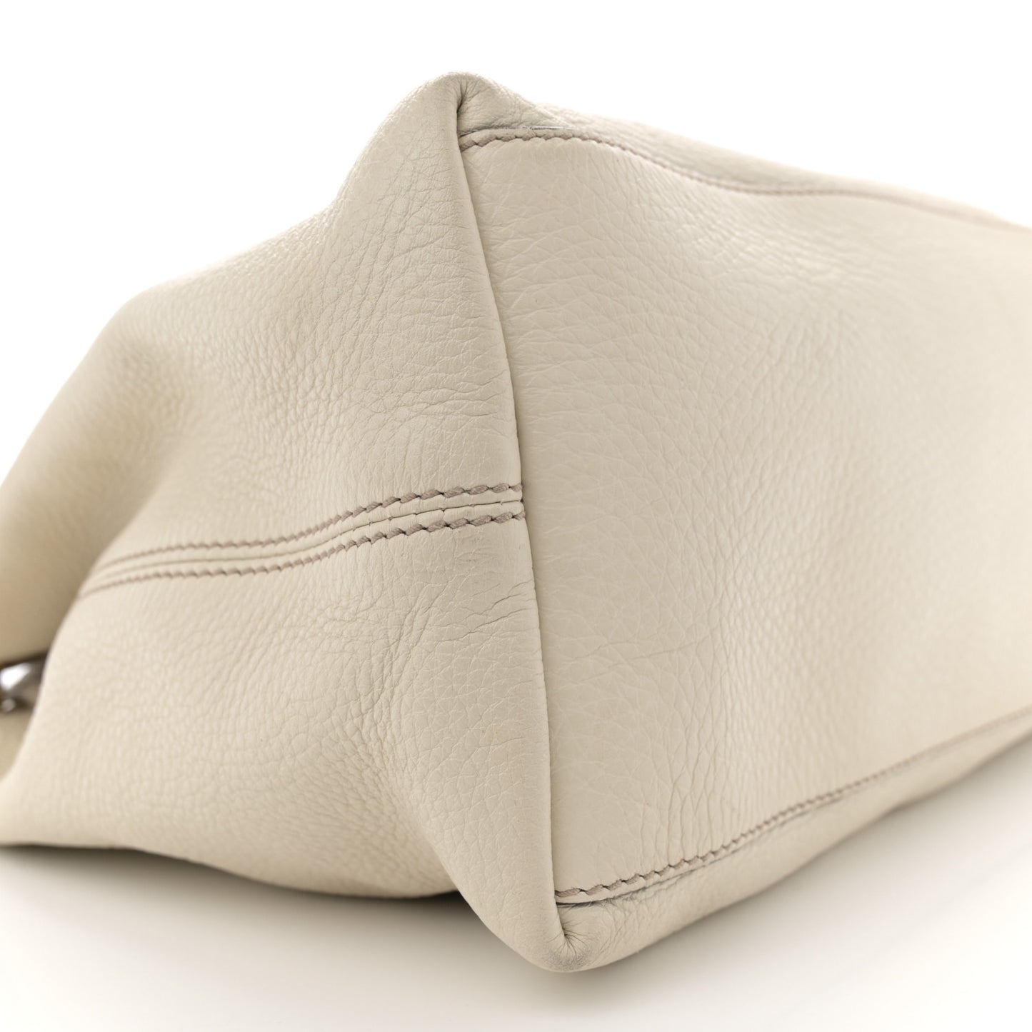 Pebbled Calfskin Medium Soho Chain Shoulder Bag Off White