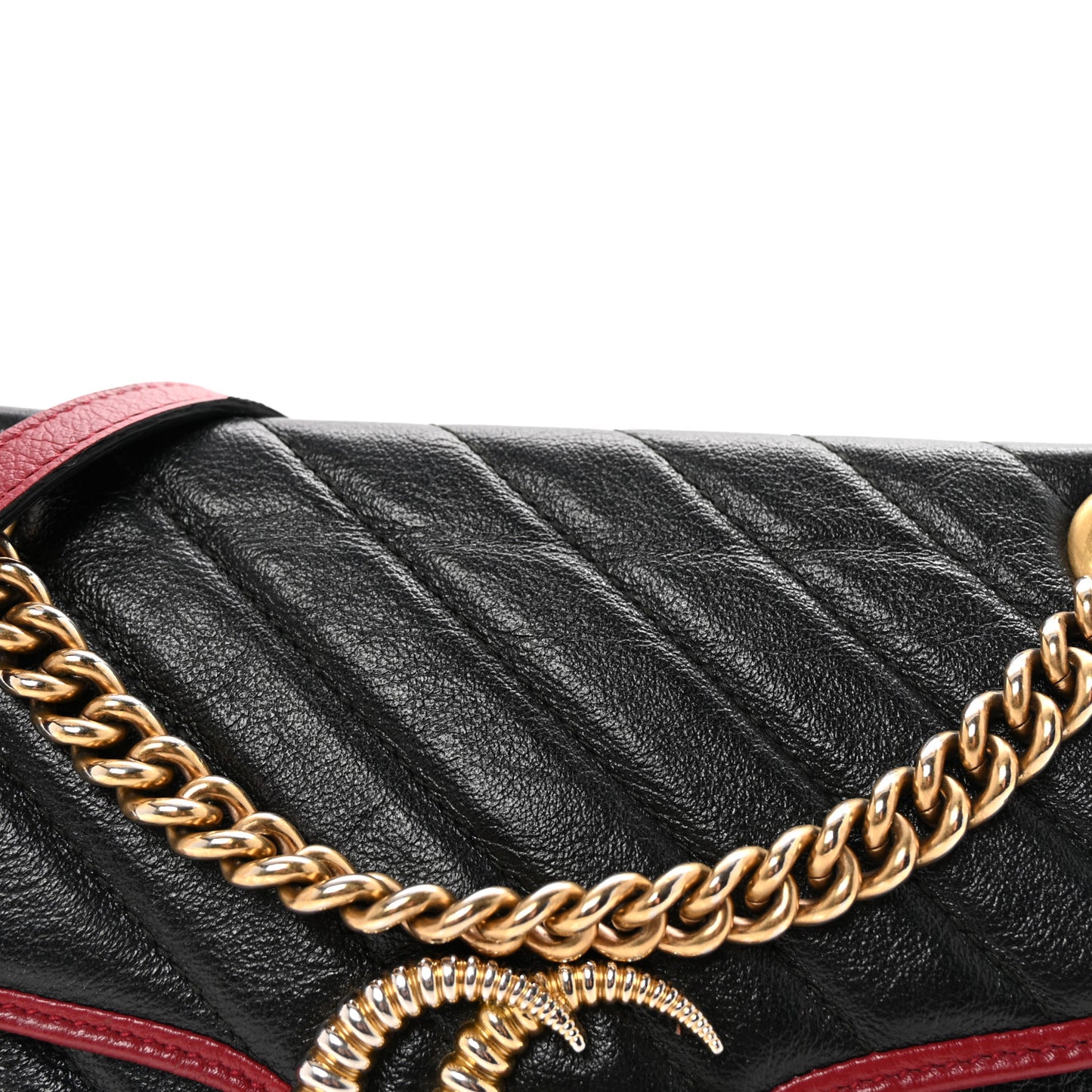Vintage Effect Calfskin Matelasse Diagonal Small Torchon GG Marmont Shoulder Bag Black Romantic Cherry