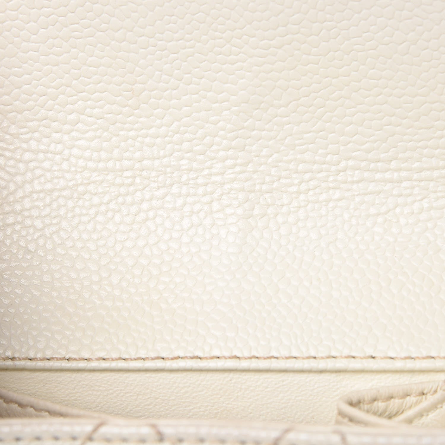 Chanel Caviar Quilted East West Flap White 12 of 18