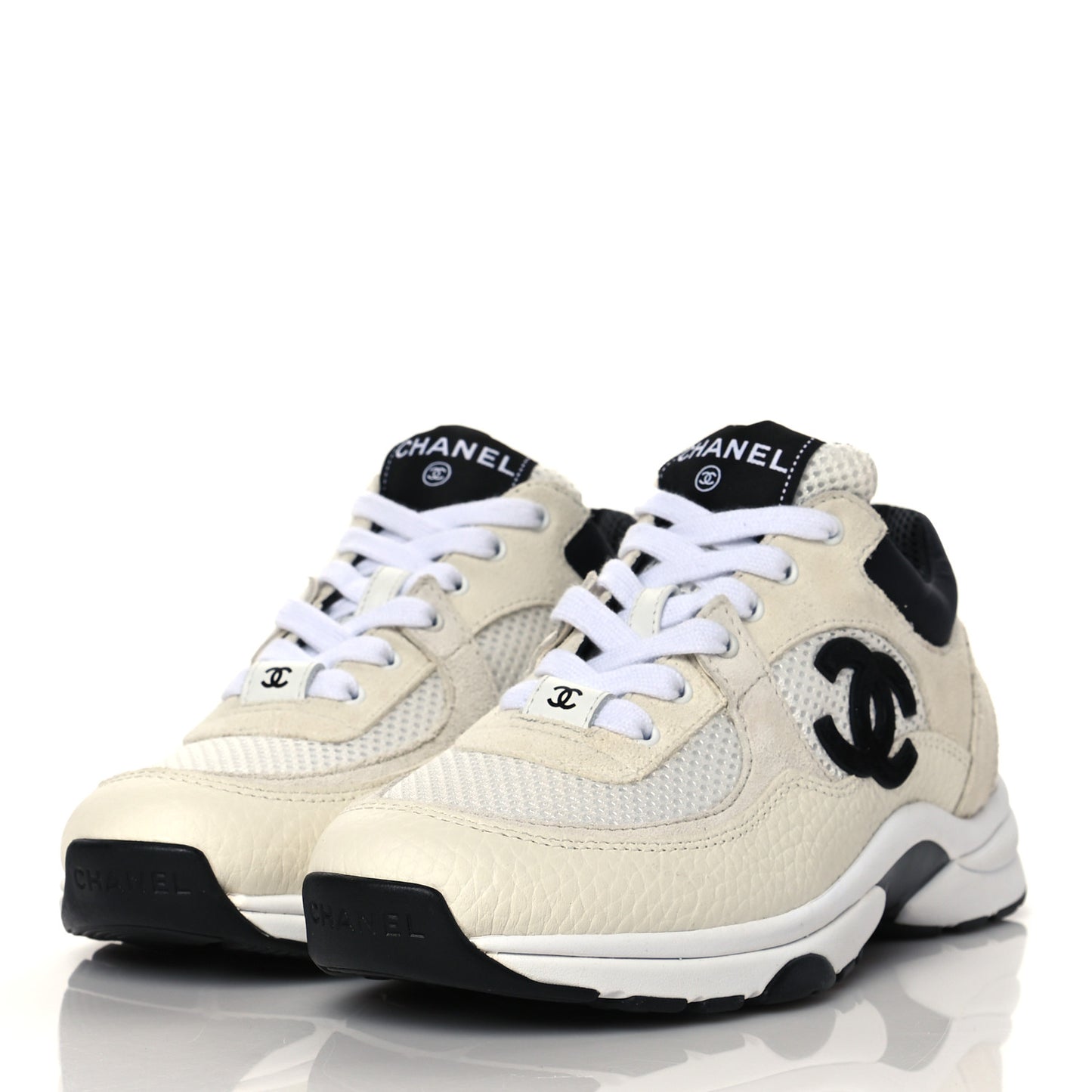 Mesh Suede Calfskin Grained Calfskin Womens CC Sneakers 36 White Black