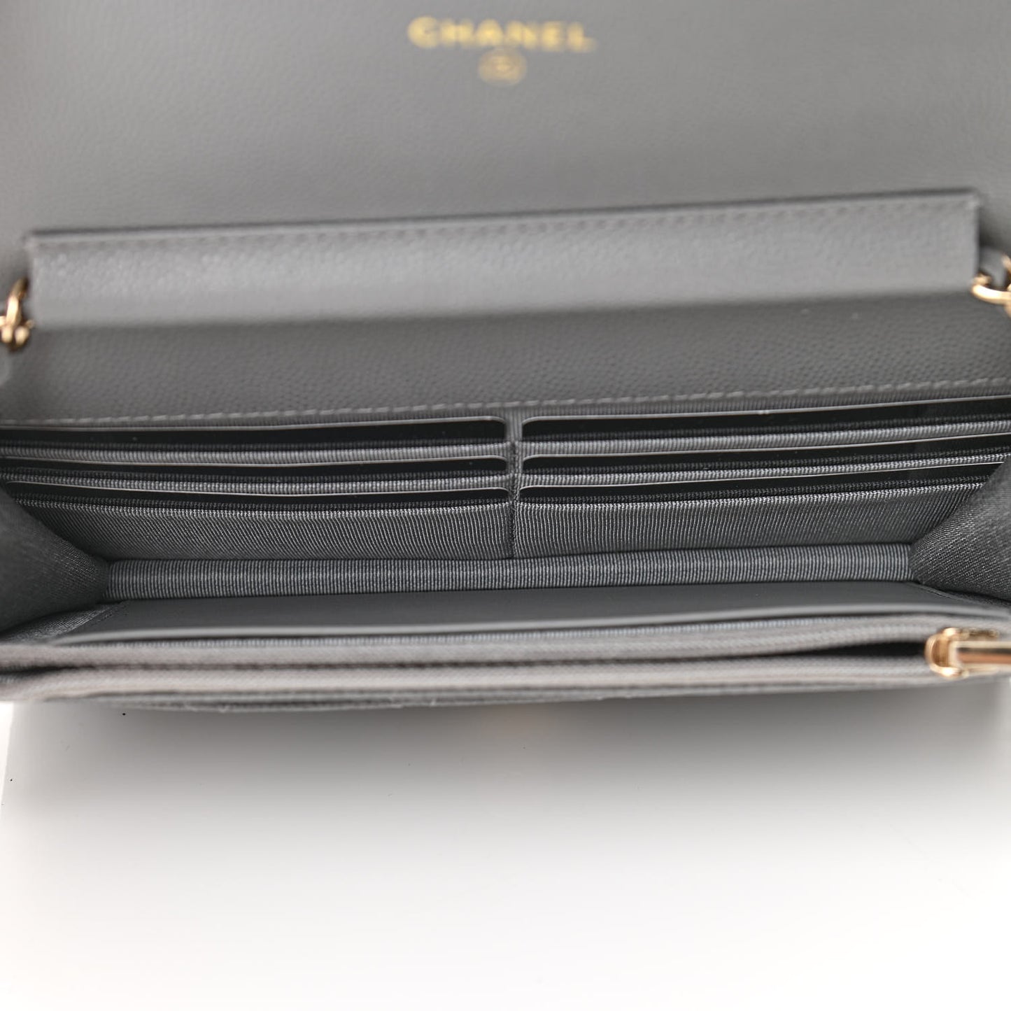 Caviar Quilted Wallet On Chain WOC Grey