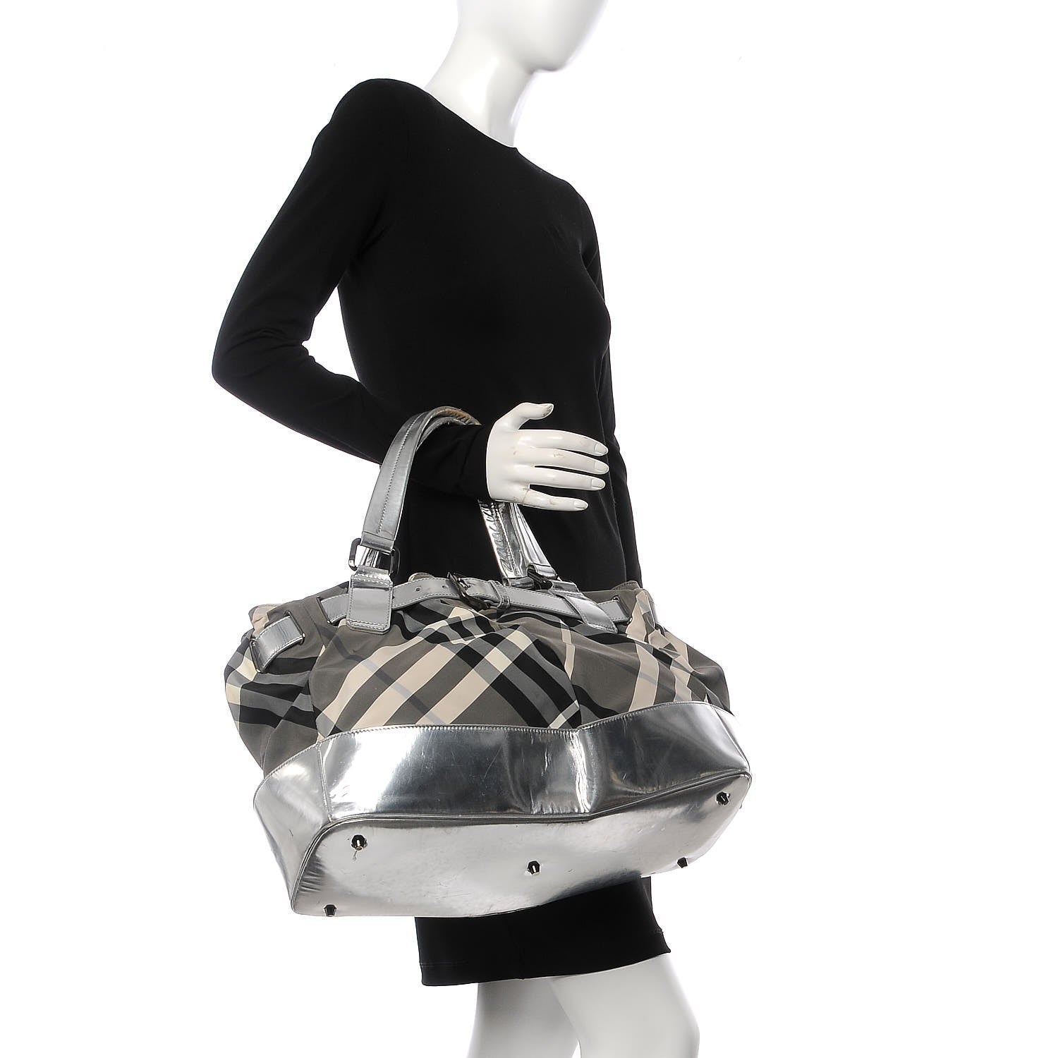 Burberry Nylon Beat Check Lowry Silver 2 of 27