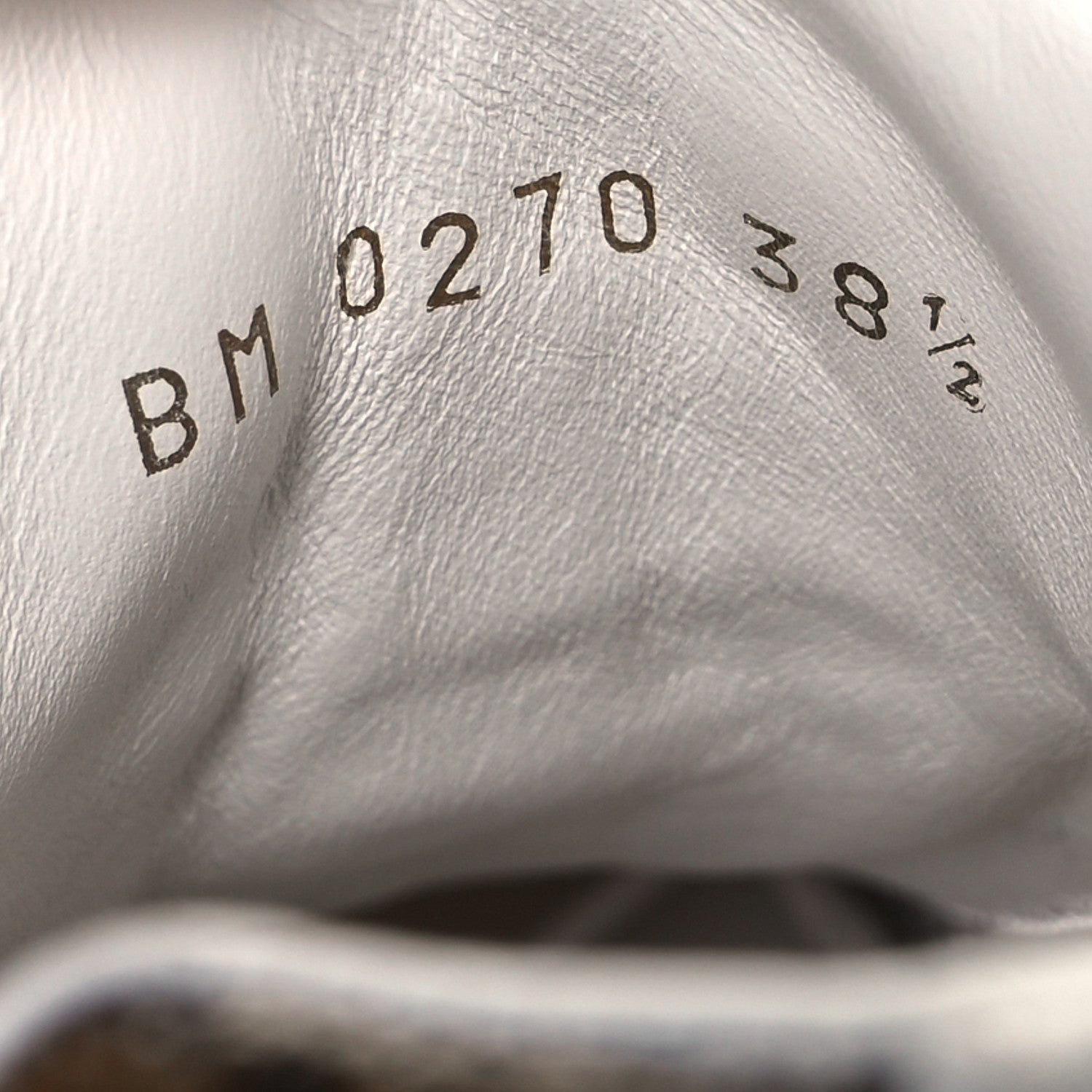 Louis Vuitton Calfskin Monogram Run Away Sneakers 38.5 White 9 of 10