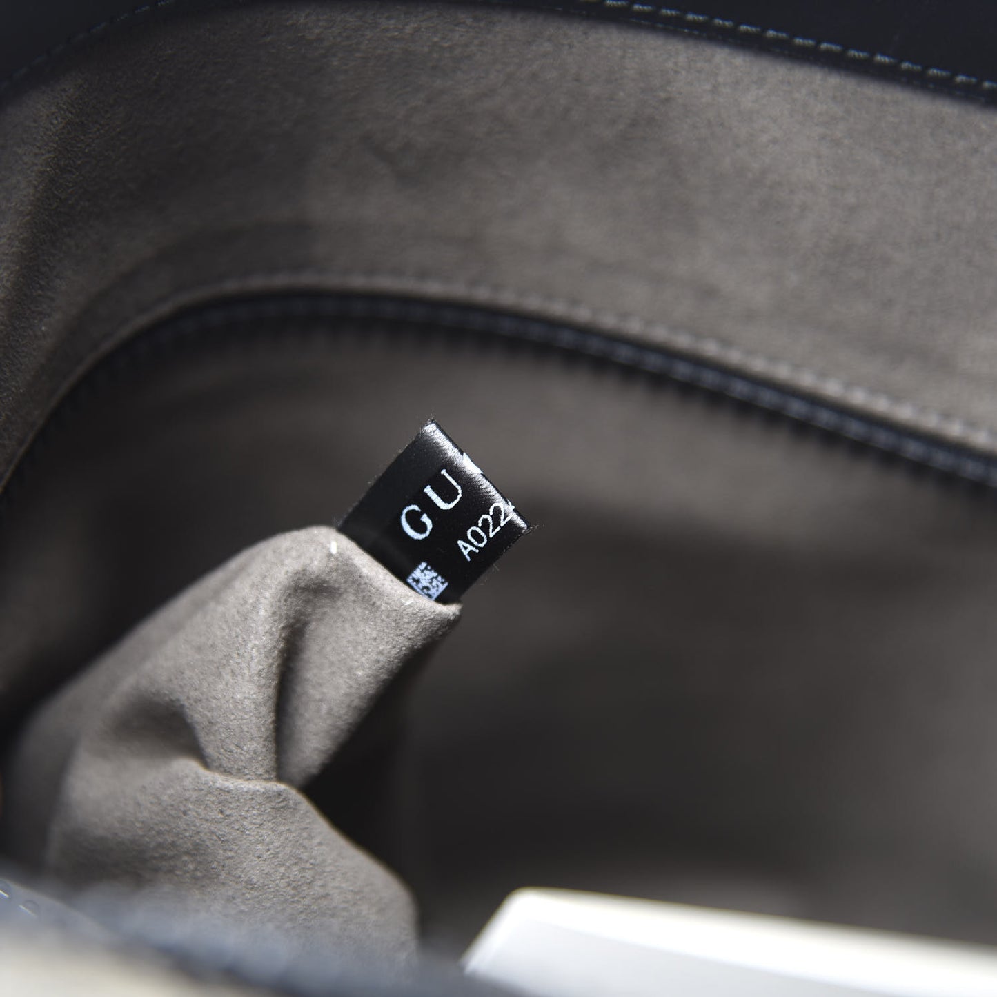 GG Supreme Monogram Flat Messenger Bag Black