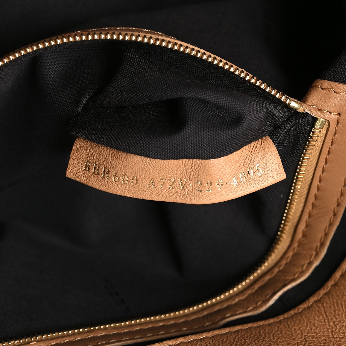 Nappa FF 1974 Embossed Baguette Miele Scuro