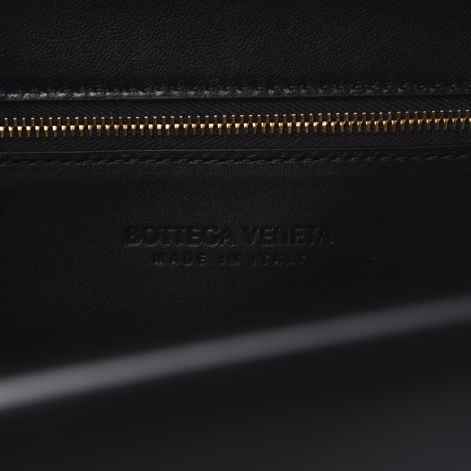 Bottega Veneta Box Calfskin Nappa Clip Bag Black 6 of 9
