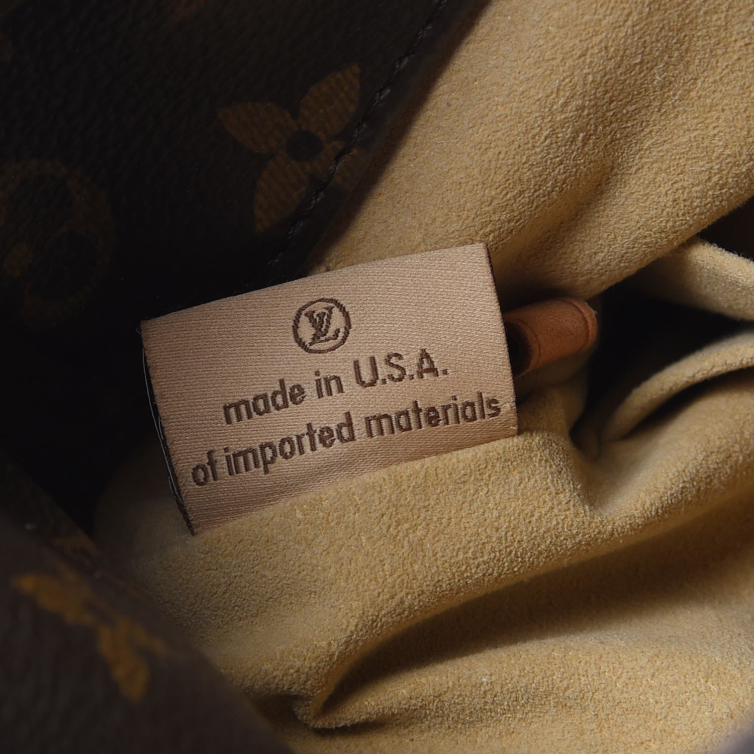 Louis Vuitton Monogram Artsy MM 7 of 12
