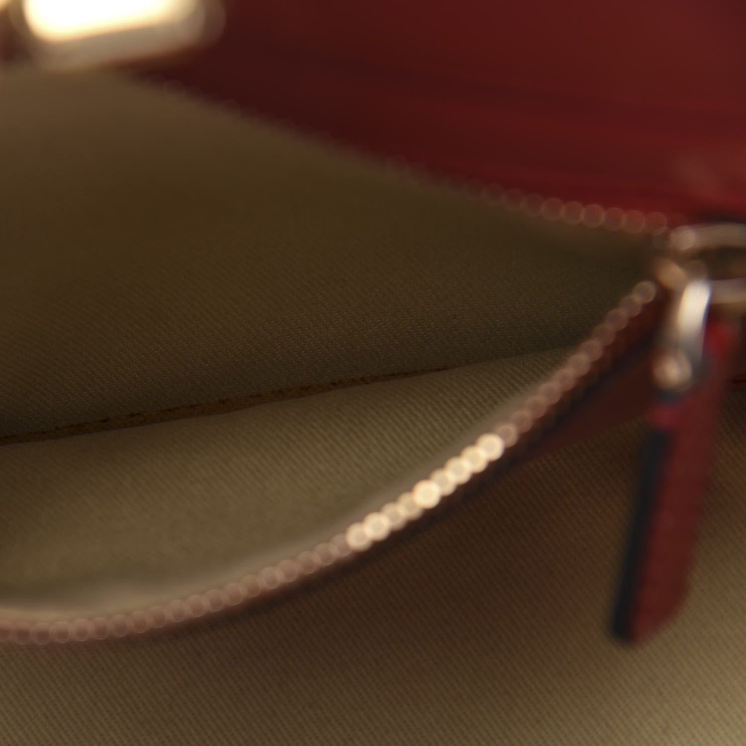 Valentino Garavani Vitello Small Rockstud Tote Rosso Valentino 9 of 18