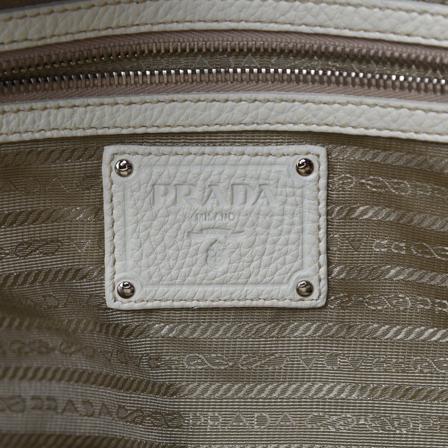 Prada Vitello Daino Satchel Bianco 13 of 15