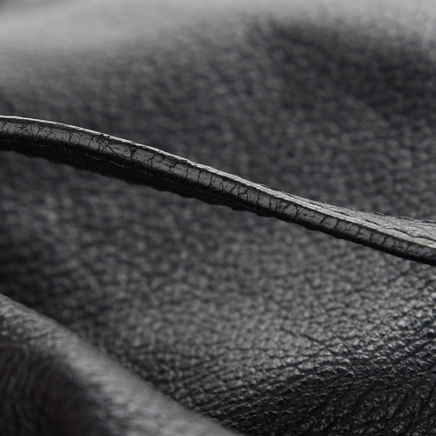 Burberry Prorsum Calfskin Hobo Bag Black 10 of 10