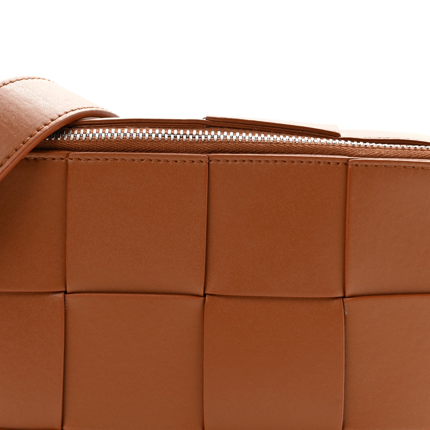 Lambskin Maxi Intrecciato Cassette Camera Bag Caramel