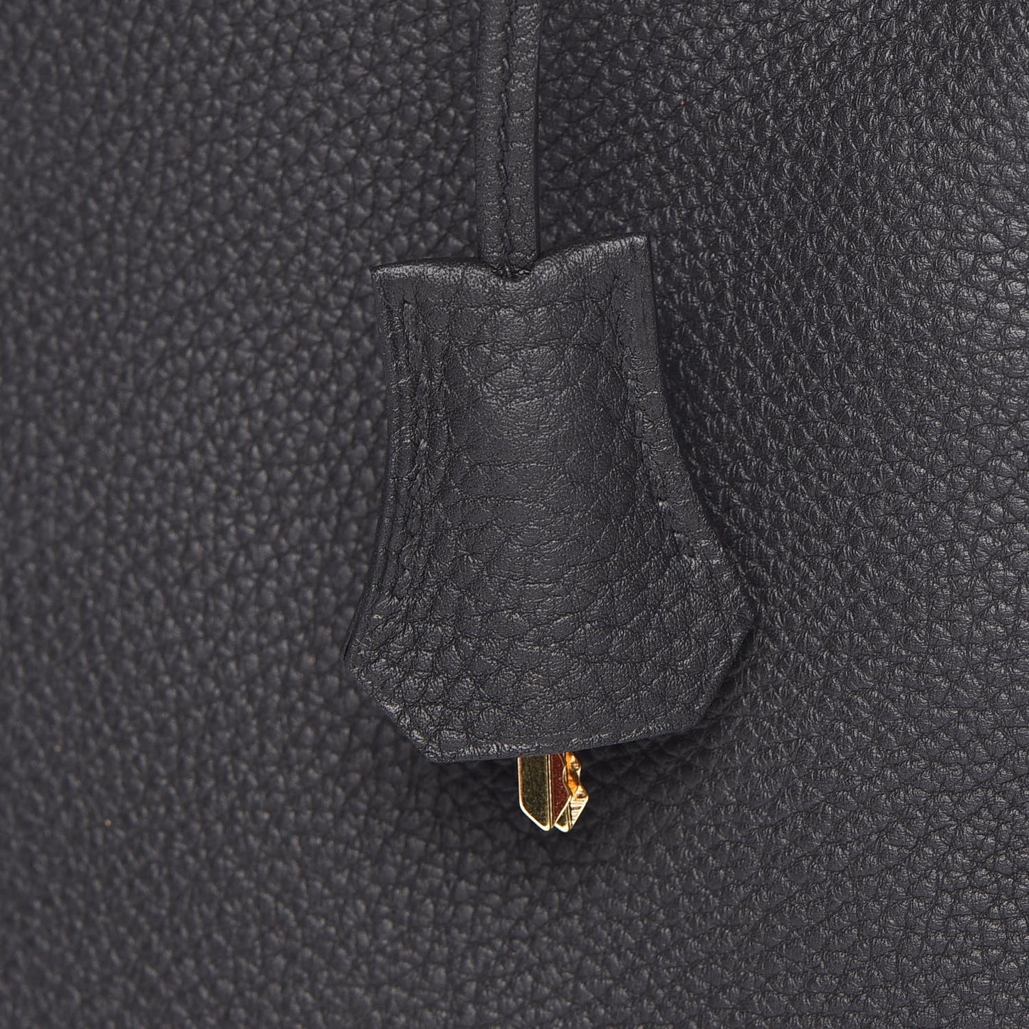 Togo Kelly Retourne 25 Black