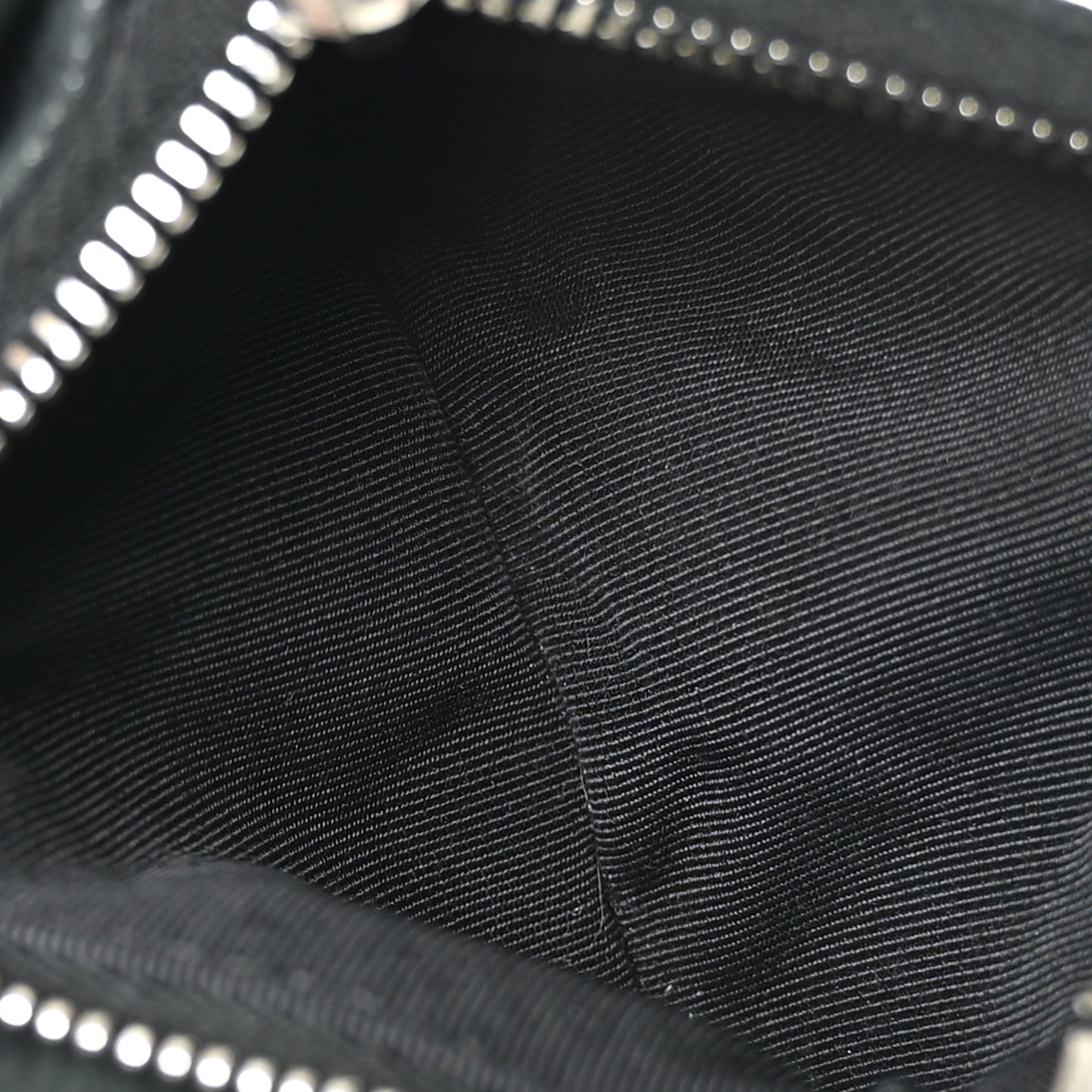 Iridescent Caviar Quilted Coin Purse Black