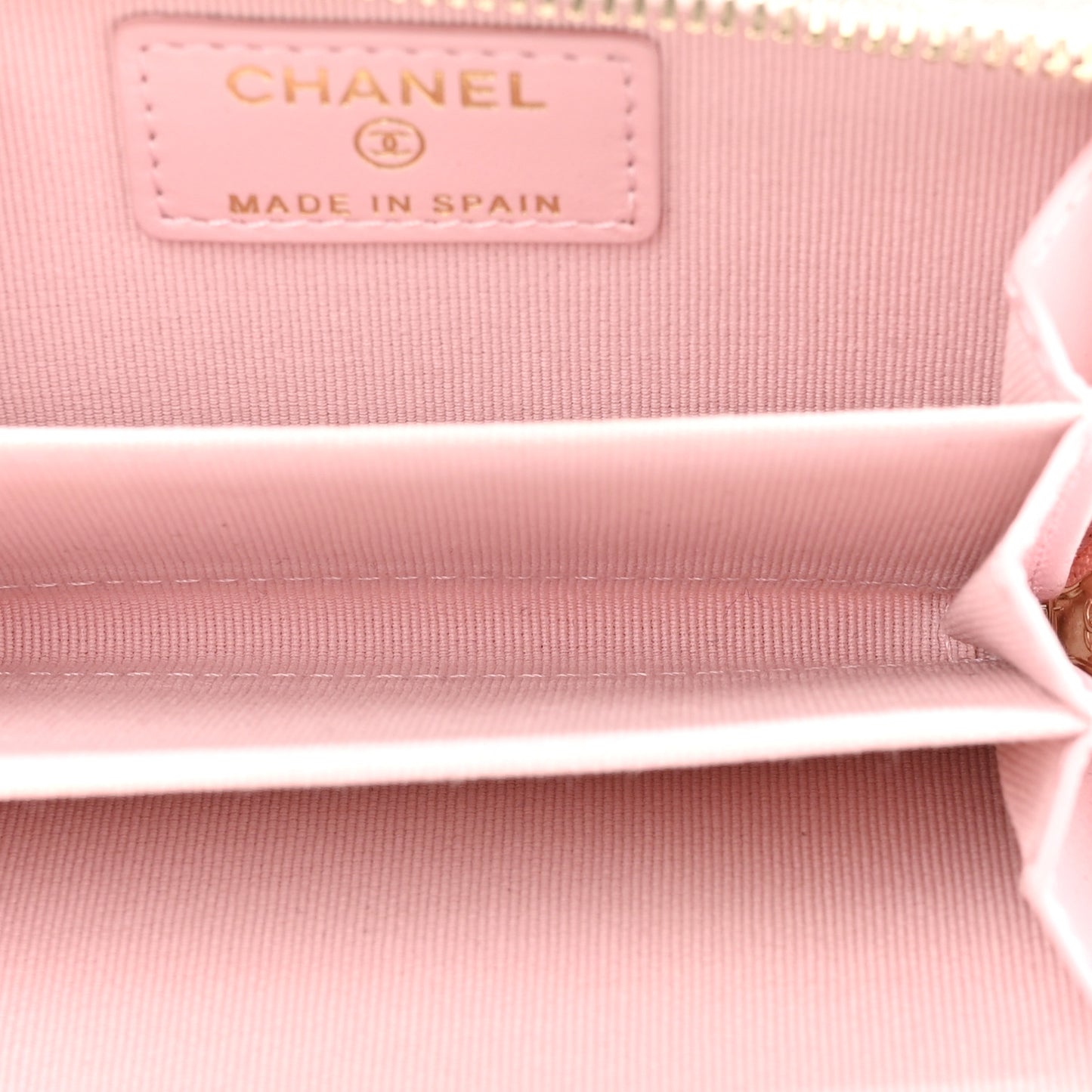 Caviar Quilted Zip Coin Purse Light Pink