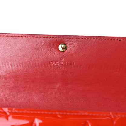 Louis Vuitton Vernis Sarah Wallet Pomme D'Amour 5 of 18