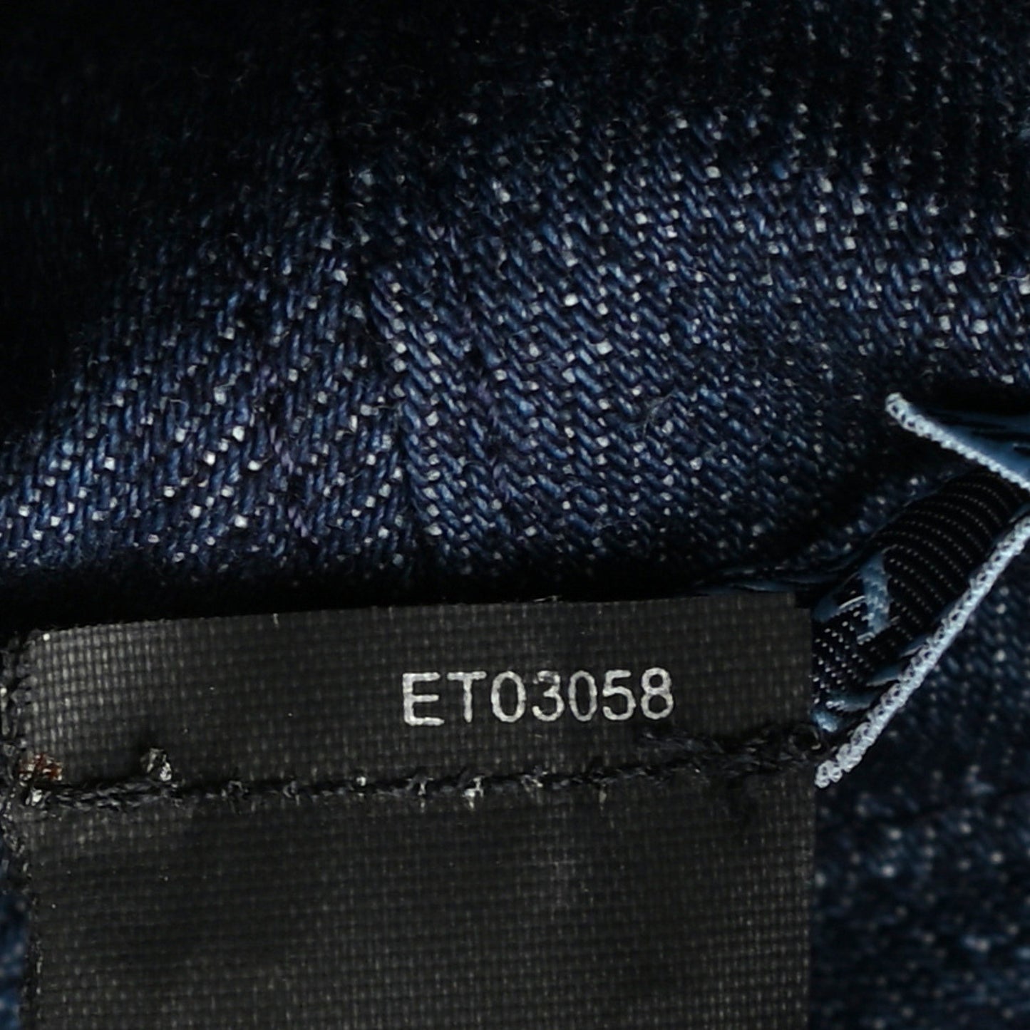 Nylon Denim Metal Triangle Logo Bucket Hat M Black