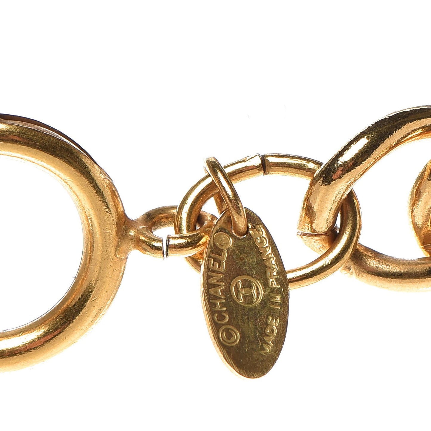 Quilted Medallion Short Necklace Gold