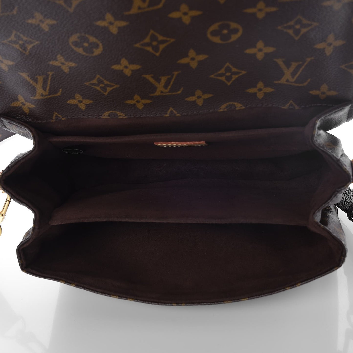Monogram Pochette Metis