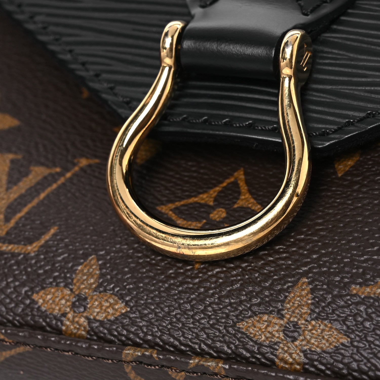 Louis Vuitton Epi Monogram Saint Michel Black 14 of 16