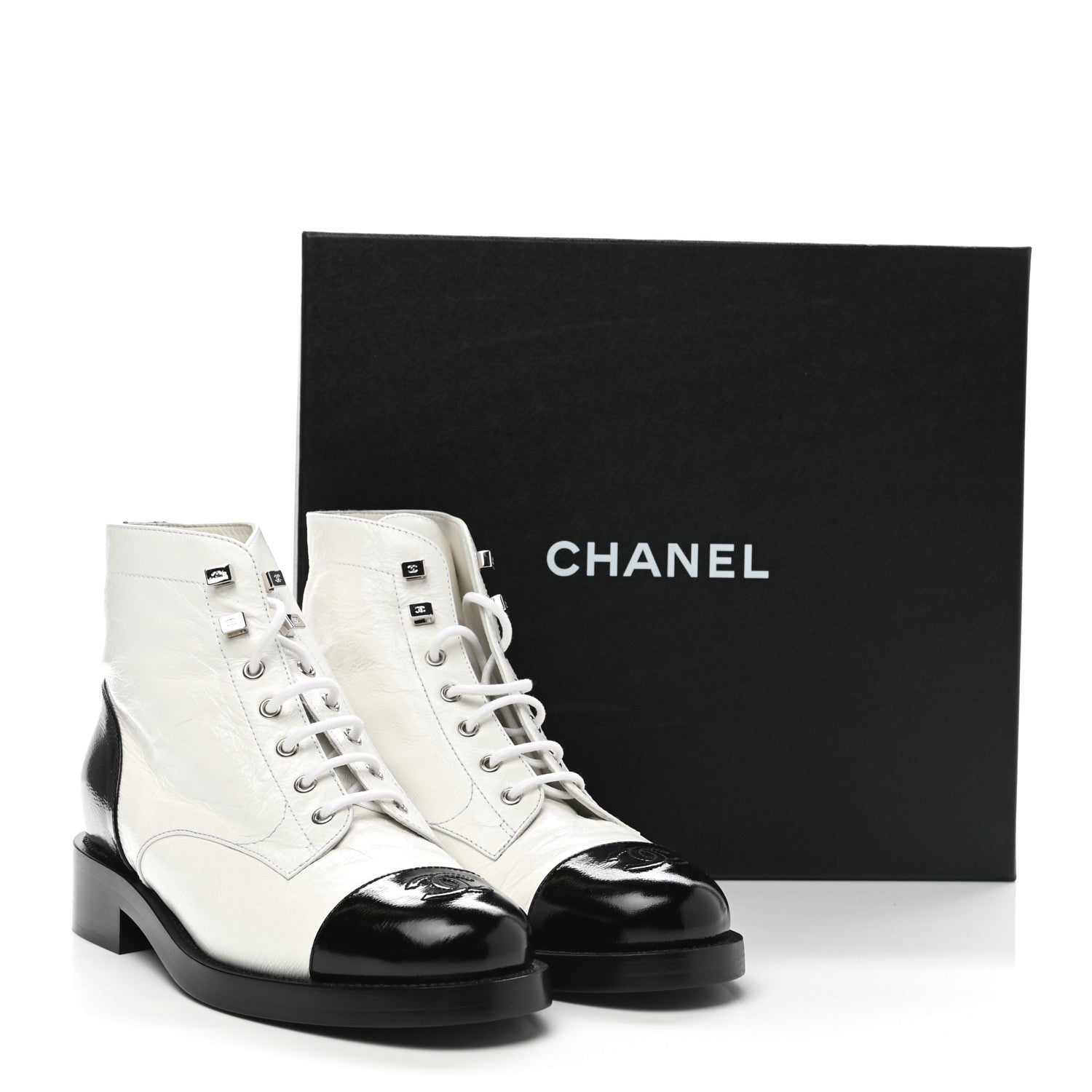 Chanel Distressed Patent Cap Toe Combat Boots 40 White Black 9 of 9