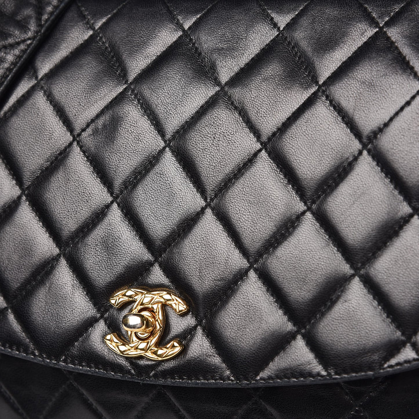 Lambskin Quilted Tassel Flap Camera Case Black