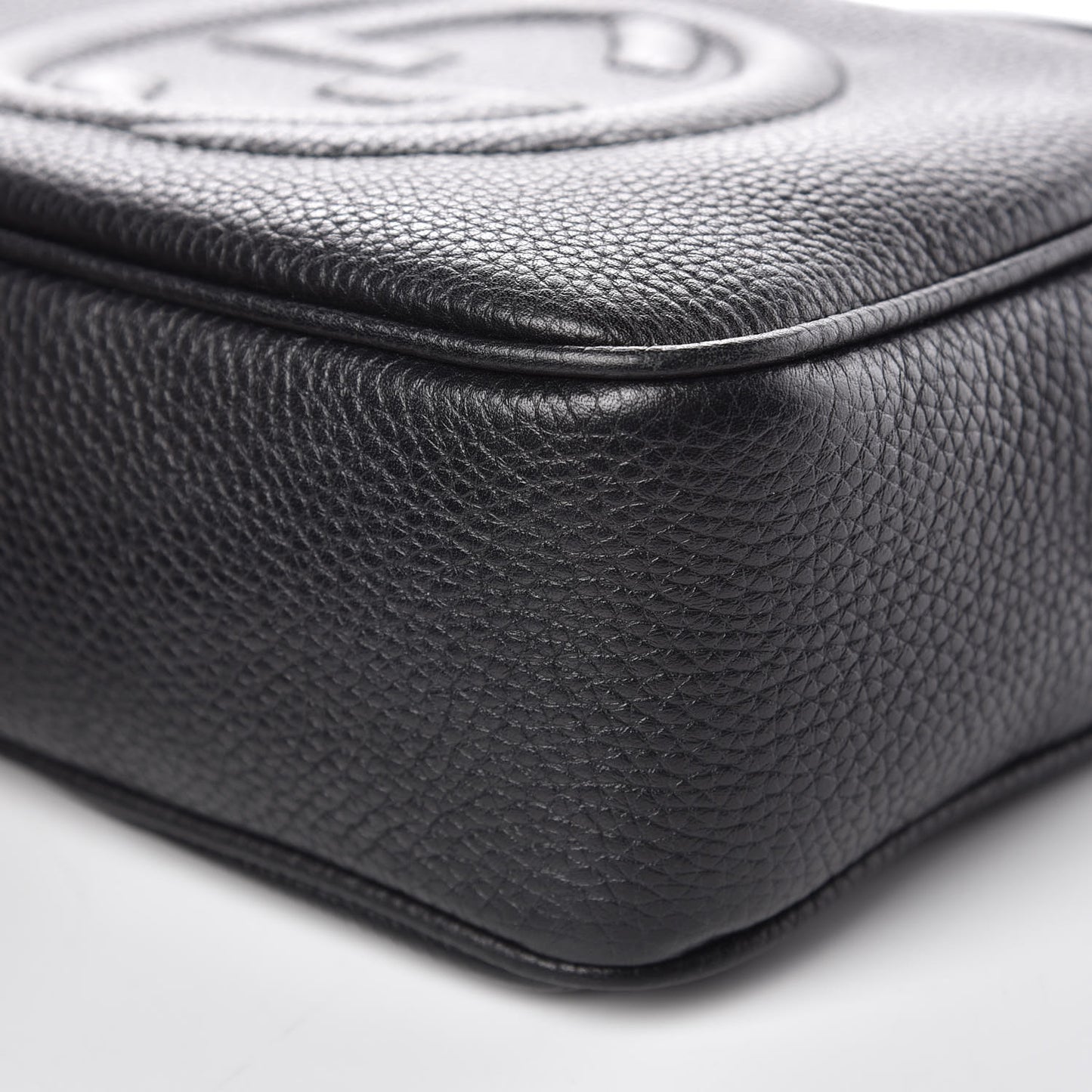 Pebbled Calfskin Small Soho Disco Bag Black