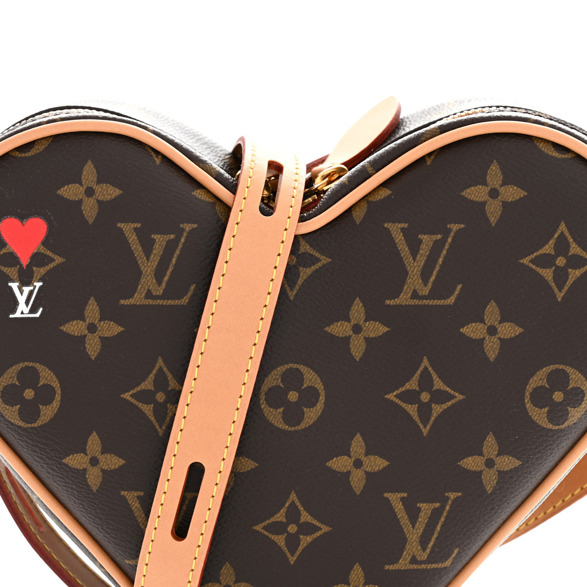 Monogram Game On Coeur
