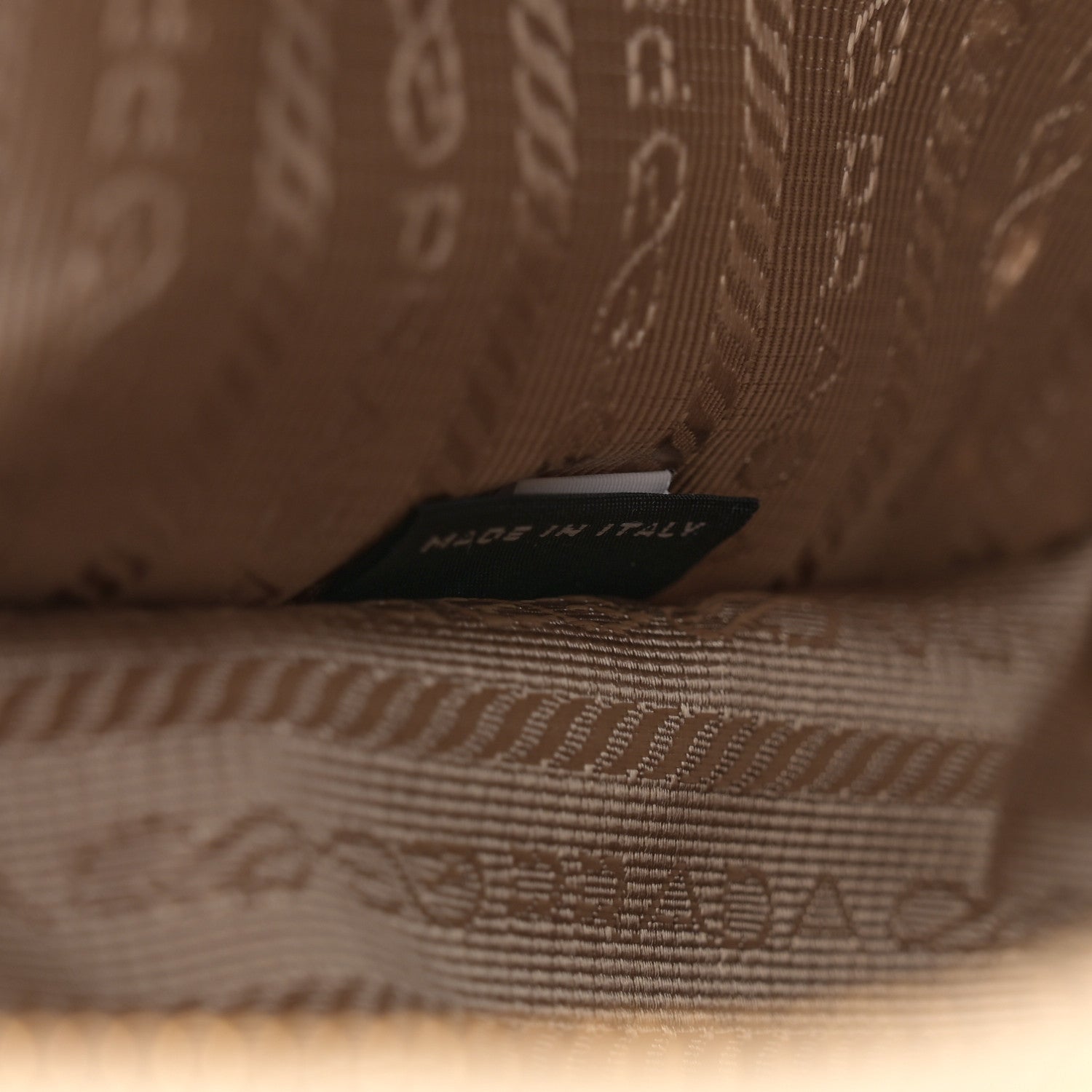 Prada Yarn Raffia Effect Crochet Mini Re-Edition 2000 Shoulder Bag Naturale 7 of 11