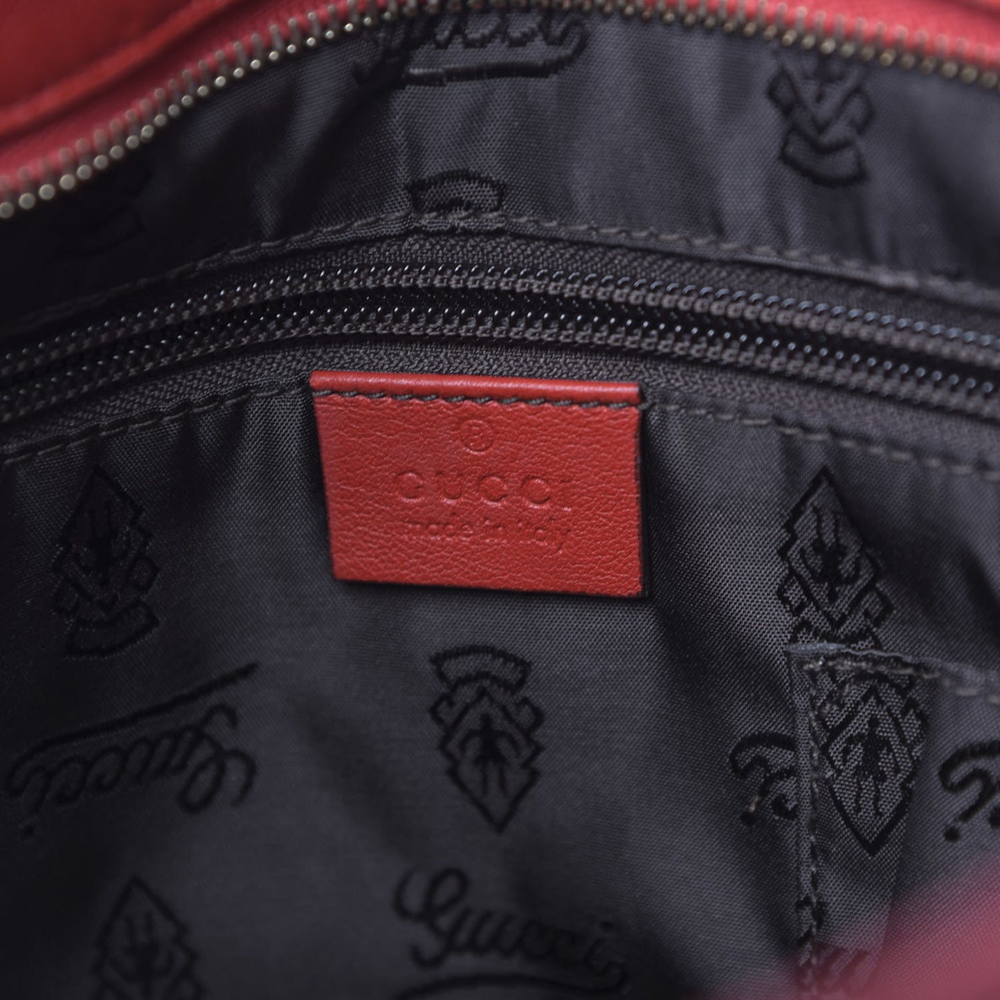 Guccissima Medium Flat Messenger Bag Red