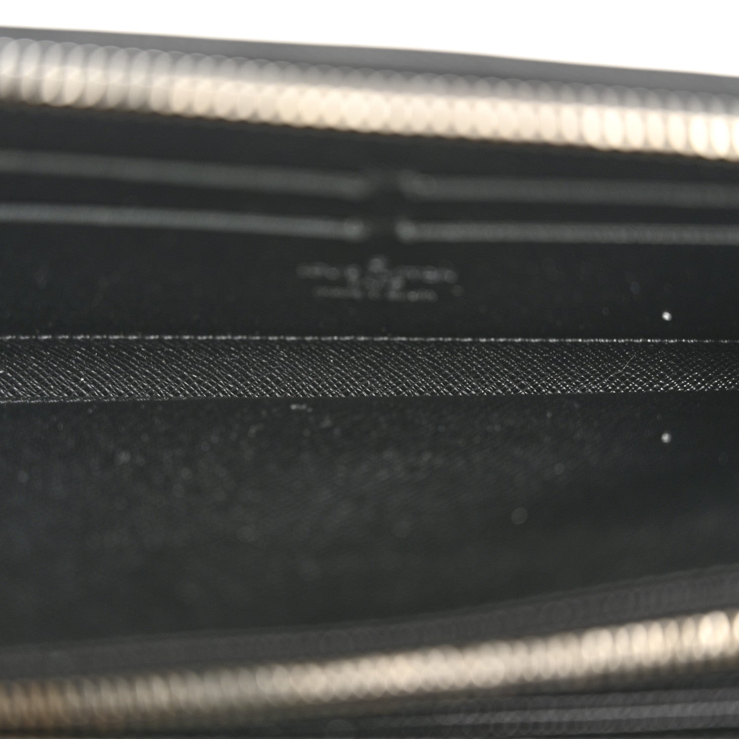 Louis Vuitton Epi Zippy Wallet Black 5 of 12