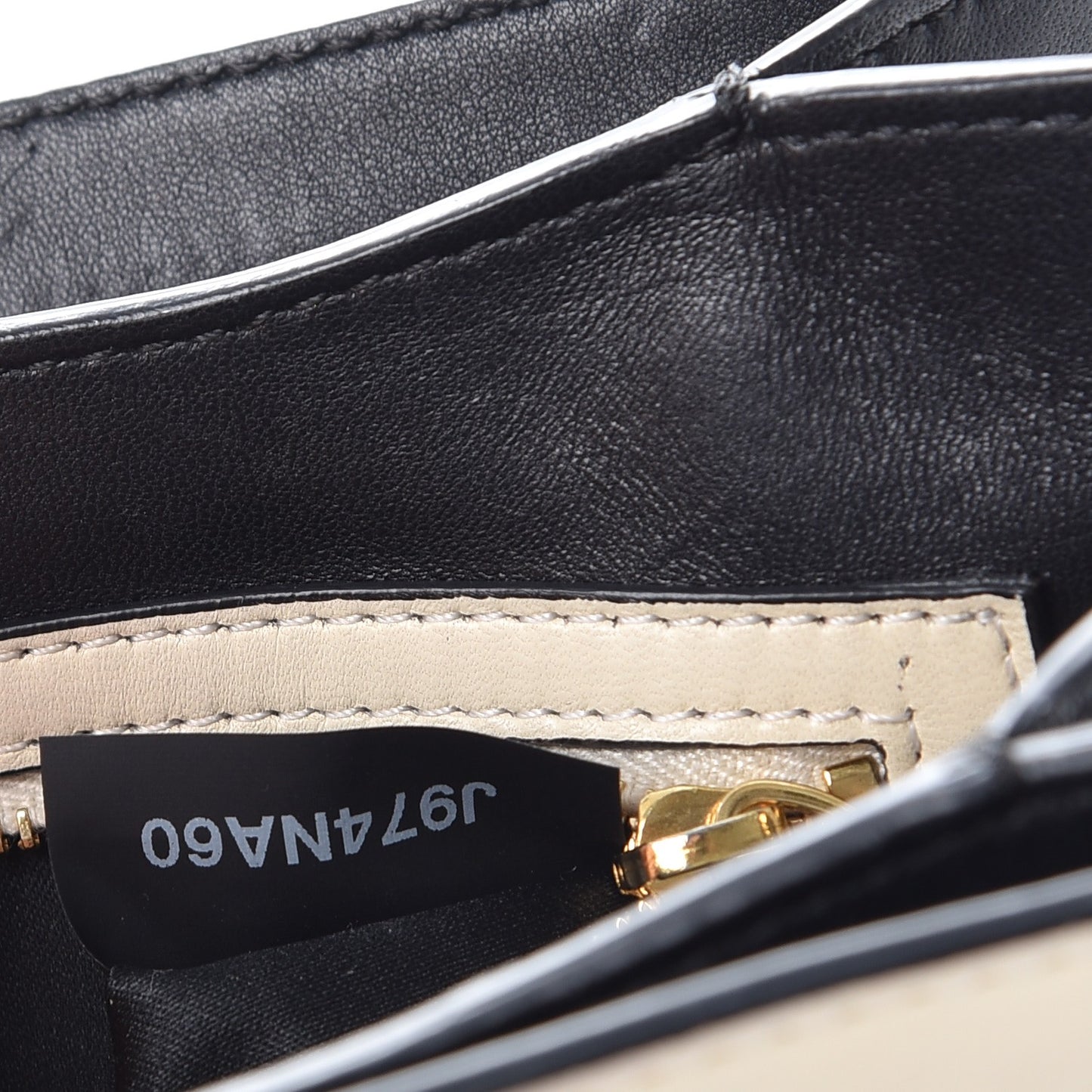 Nappa Striped B-Rockstud Flap Black Light Ivory