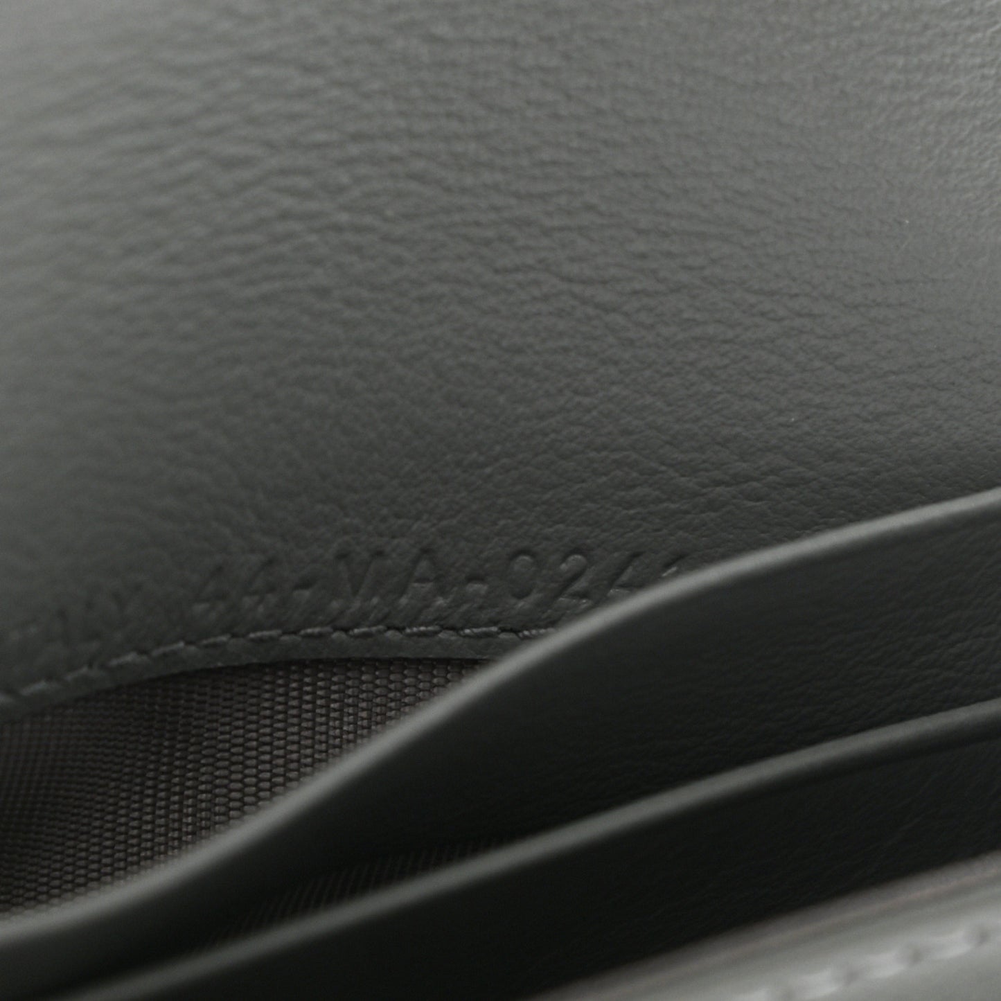 Oblique Saddle Card Holder Gray