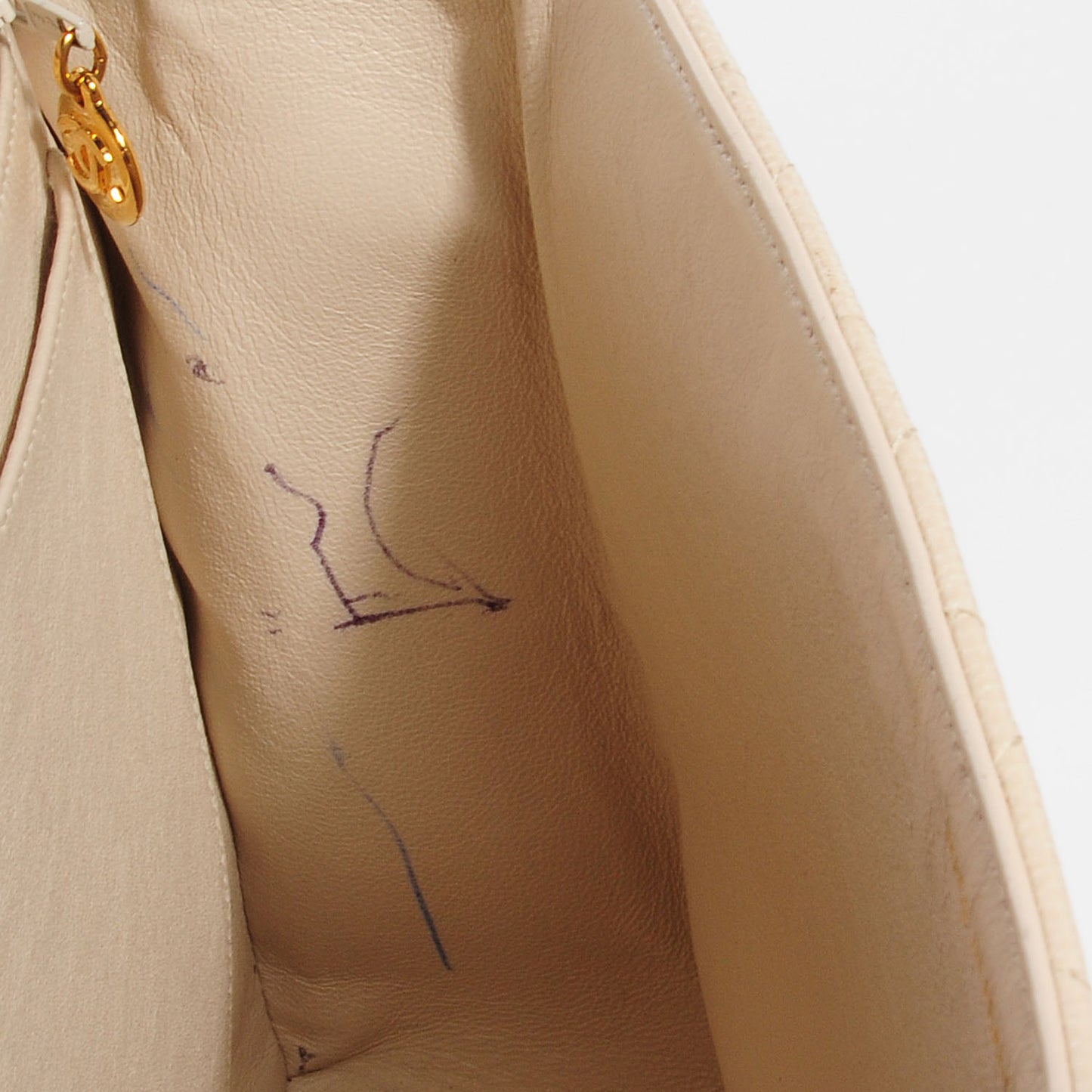 Caviar Jumbo Flap Light Beige