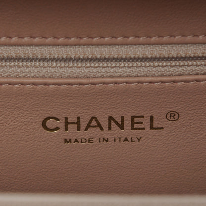Chanel Caviar Quilted Medium CC Filigree Vanity Case Beige 7 of 9