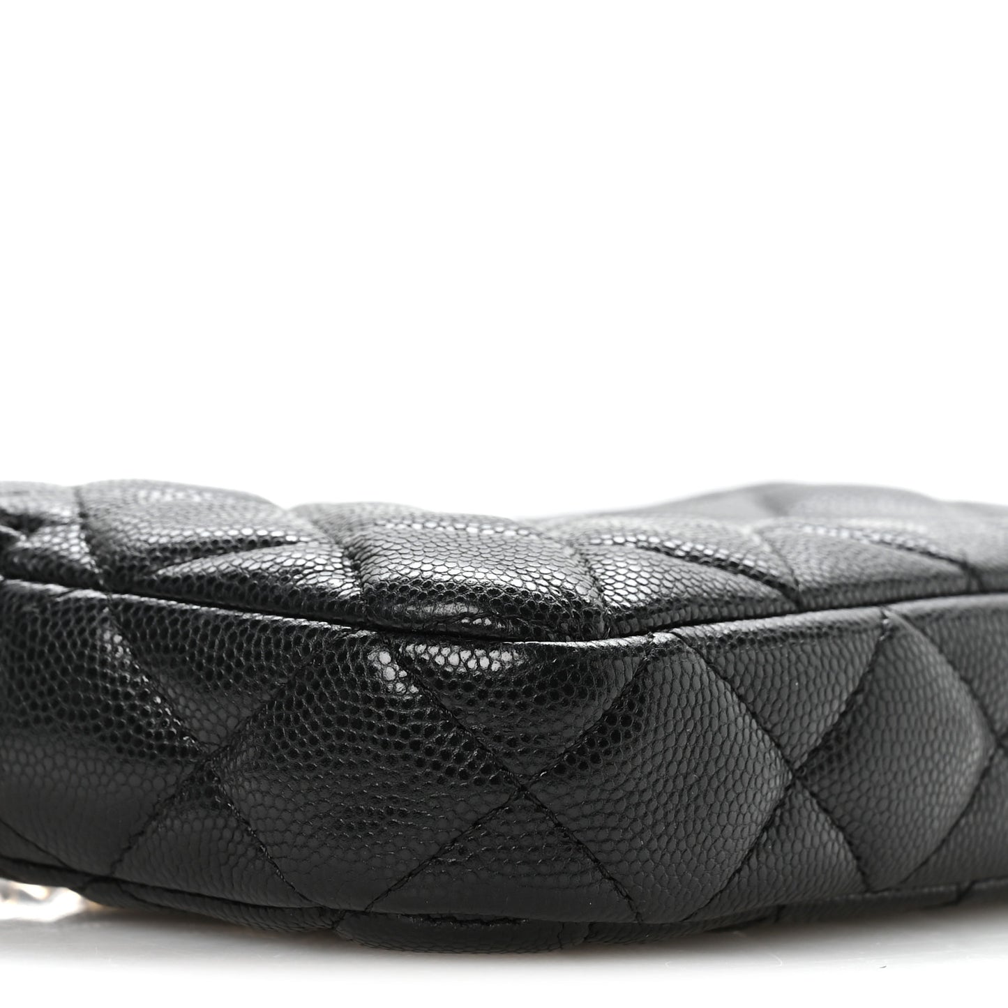 Caviar Quilted Small Clutch With Chain Black