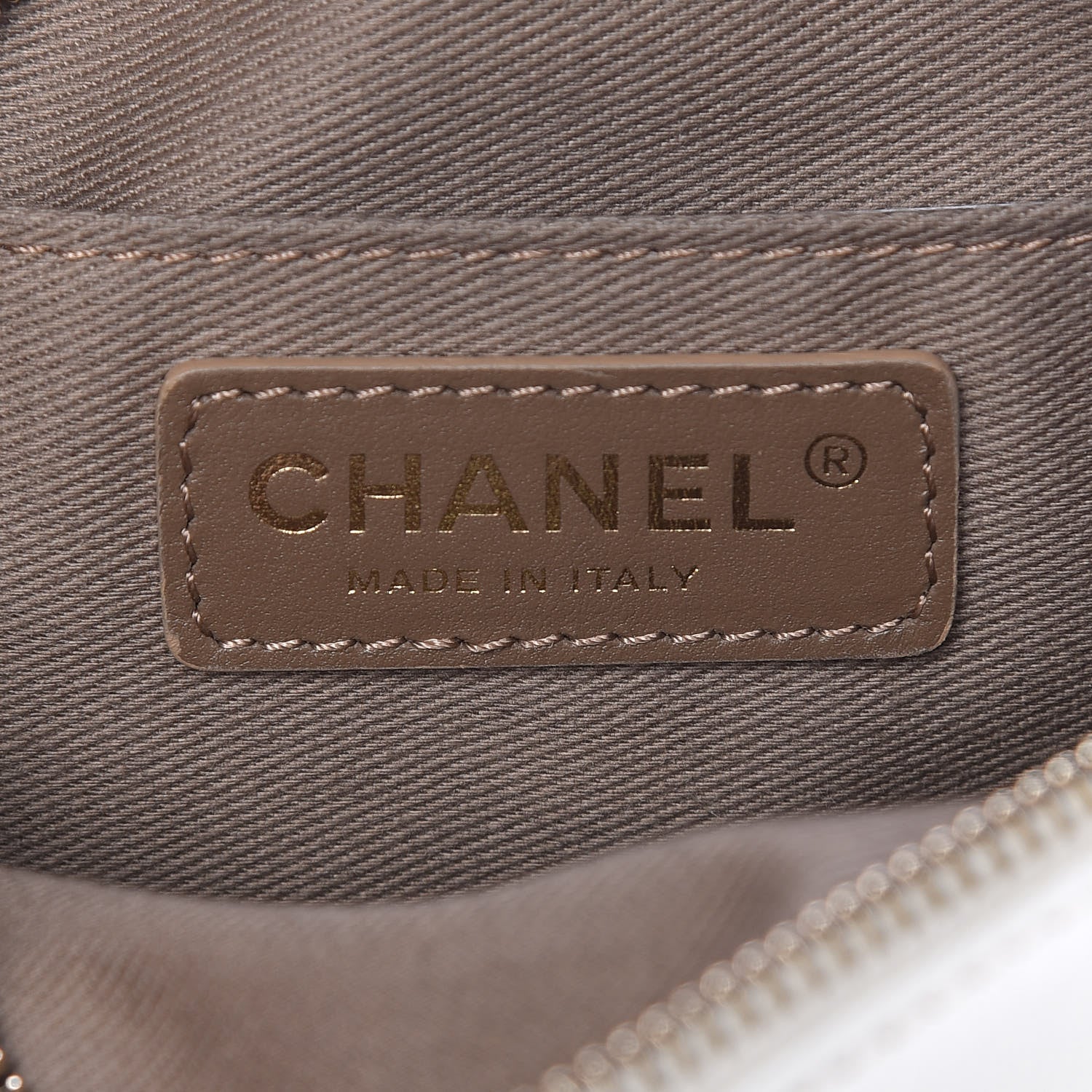 Chanel Goatskin Quilted Small Casual Trip Camera Case White 6 of 9