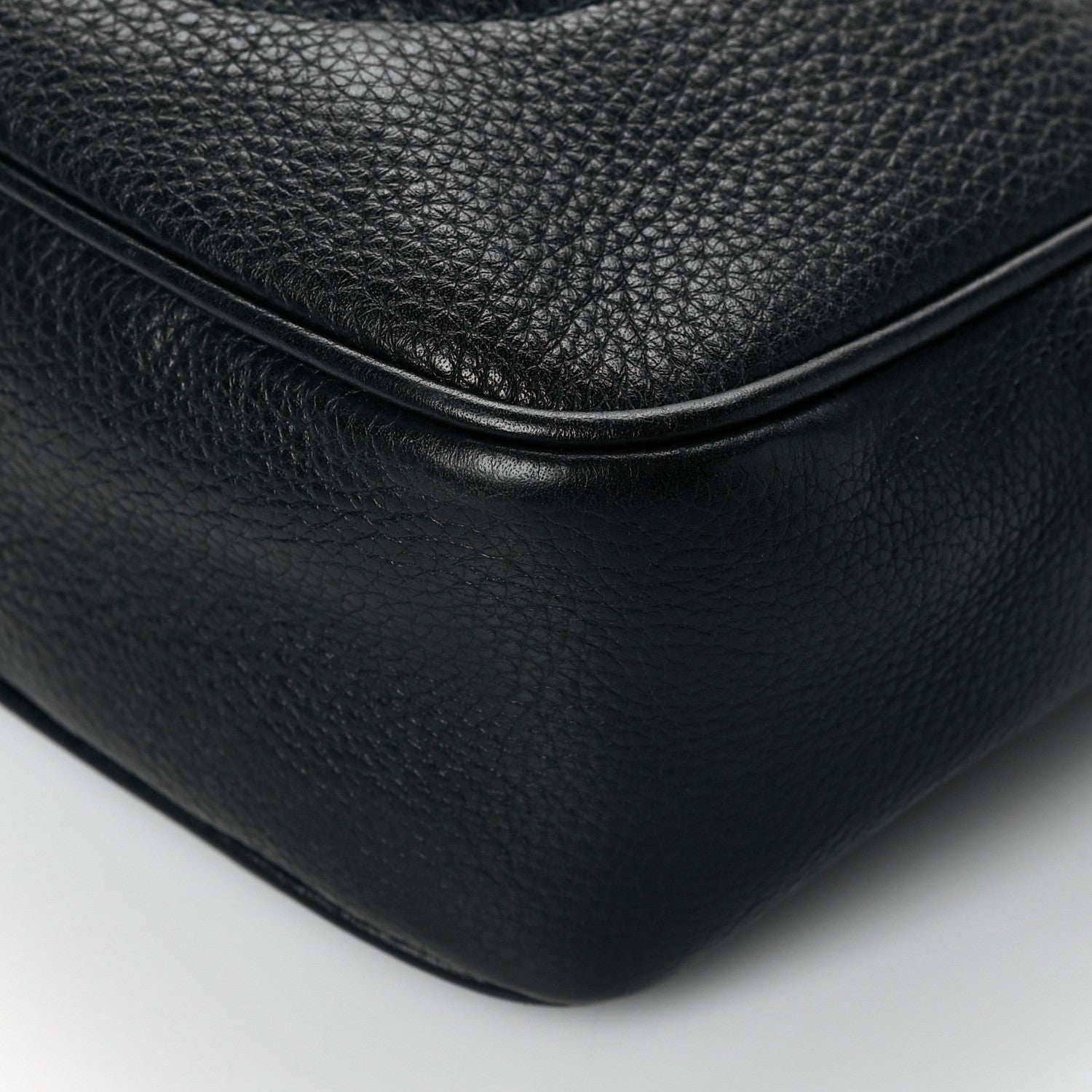 Gucci Pebbled Calfskin Small Soho Disco Bag Black 11 of 11