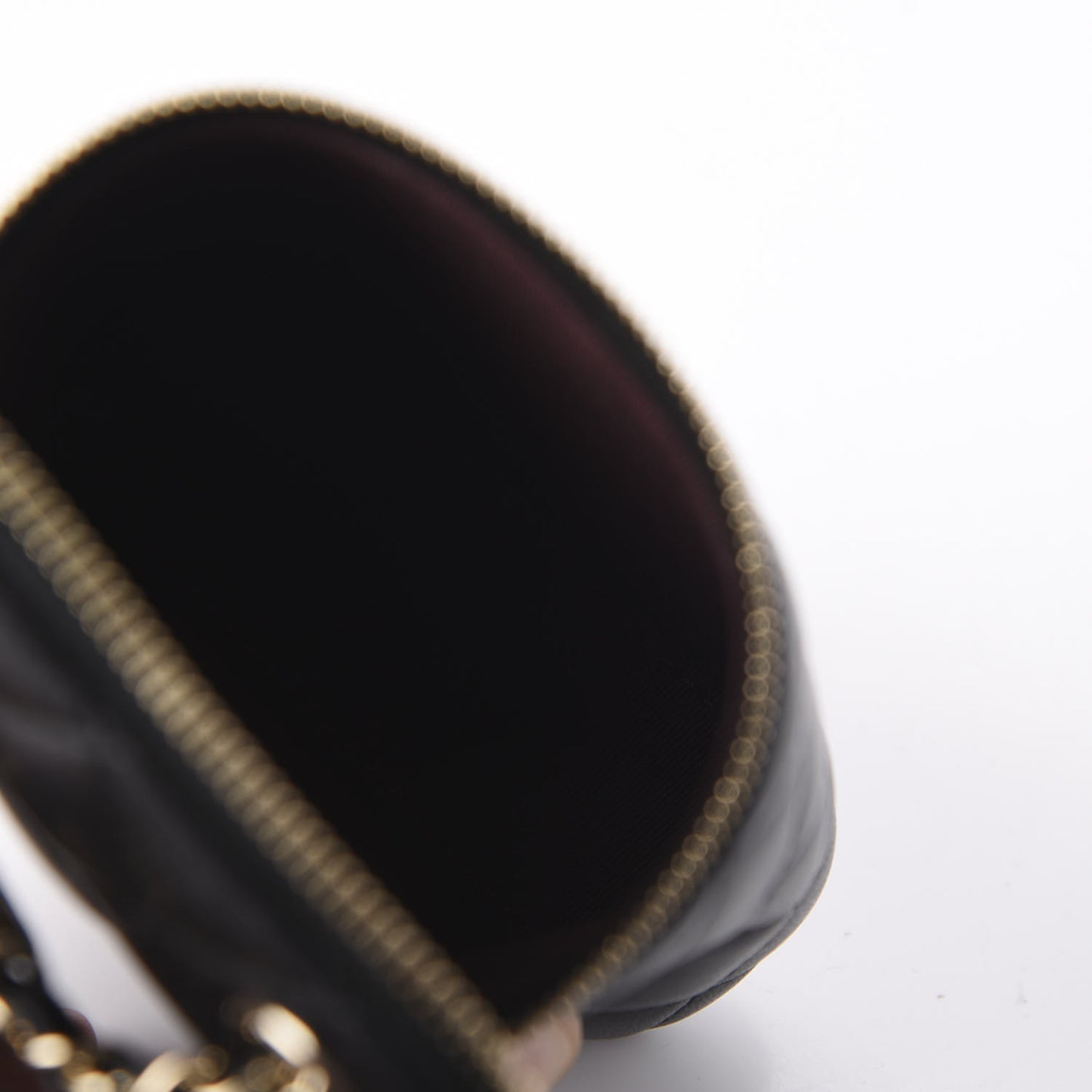 Lambskin Quilted Small Vertical Coco Beauty Vanity Case With Chain Black
