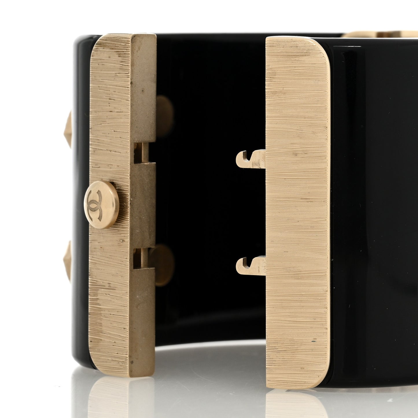Resin CC Cuff Bracelet Black Gold