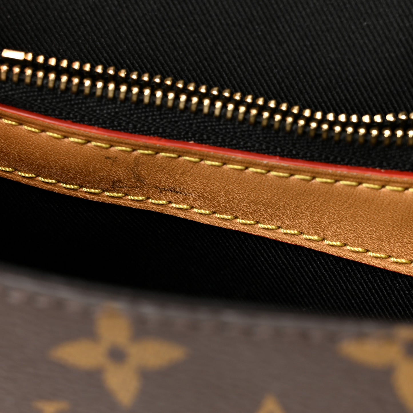 Monogram Diane Black