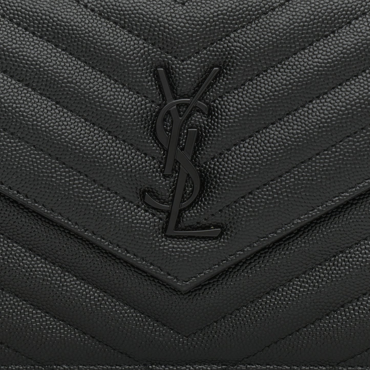Grain De Poudre Matelasse Chevron Monogram Monochrome Envelope Chain Wallet Black