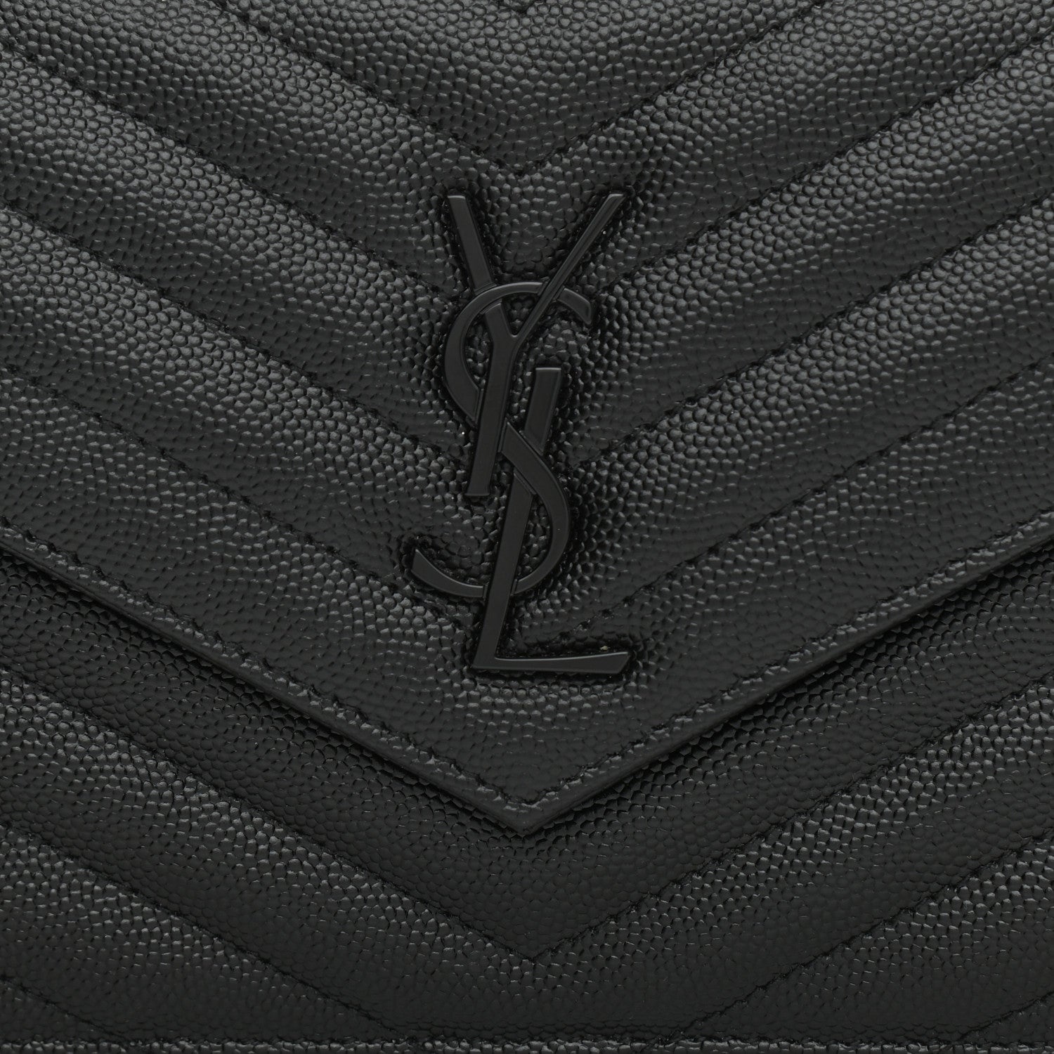 Saint Laurent Grain De Poudre Matelasse Chevron Monogram Monochrome Envelope Chain Wallet Black 7 of 7