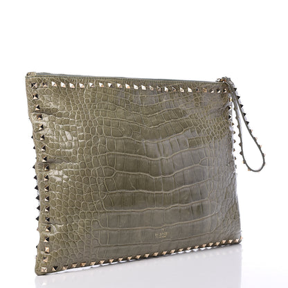 Valentino Garavani Alligator Oversized Rockstud Zip Wristlet Pouch Green 3 of 13