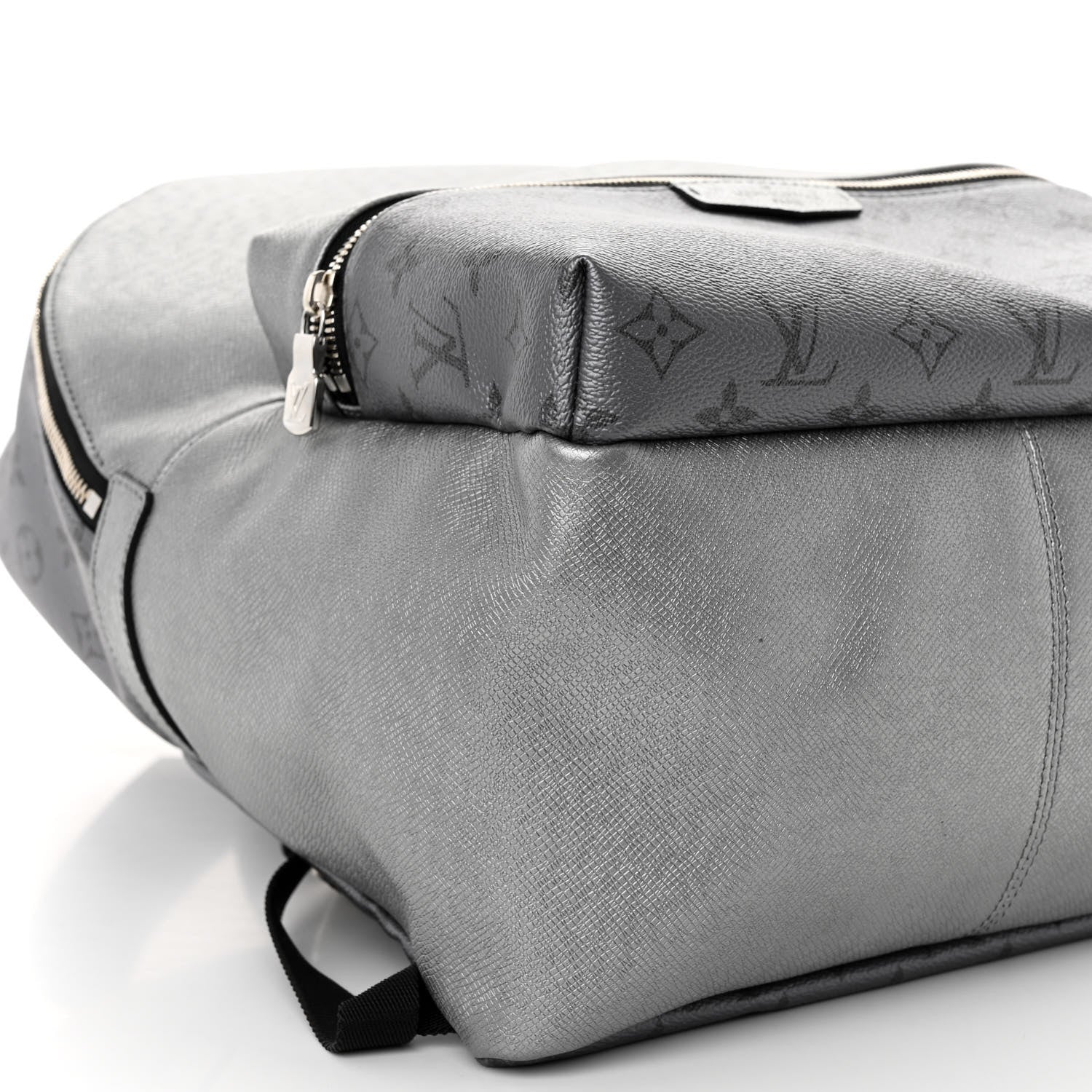Louis Vuitton Monogram Taiga Discovery Backpack PM Silver 8 of 9